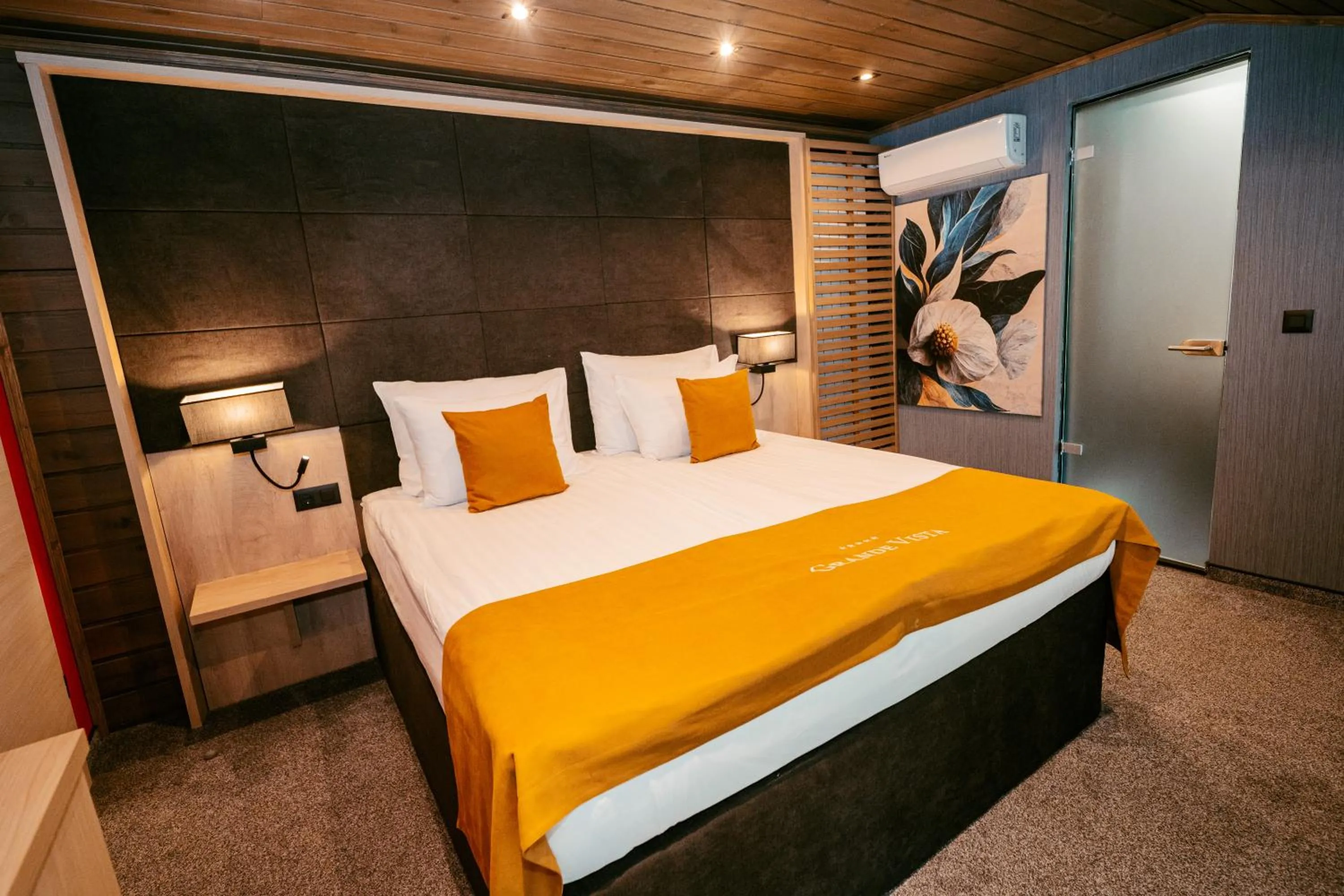 Bed in Grande Vista Resort & Spa