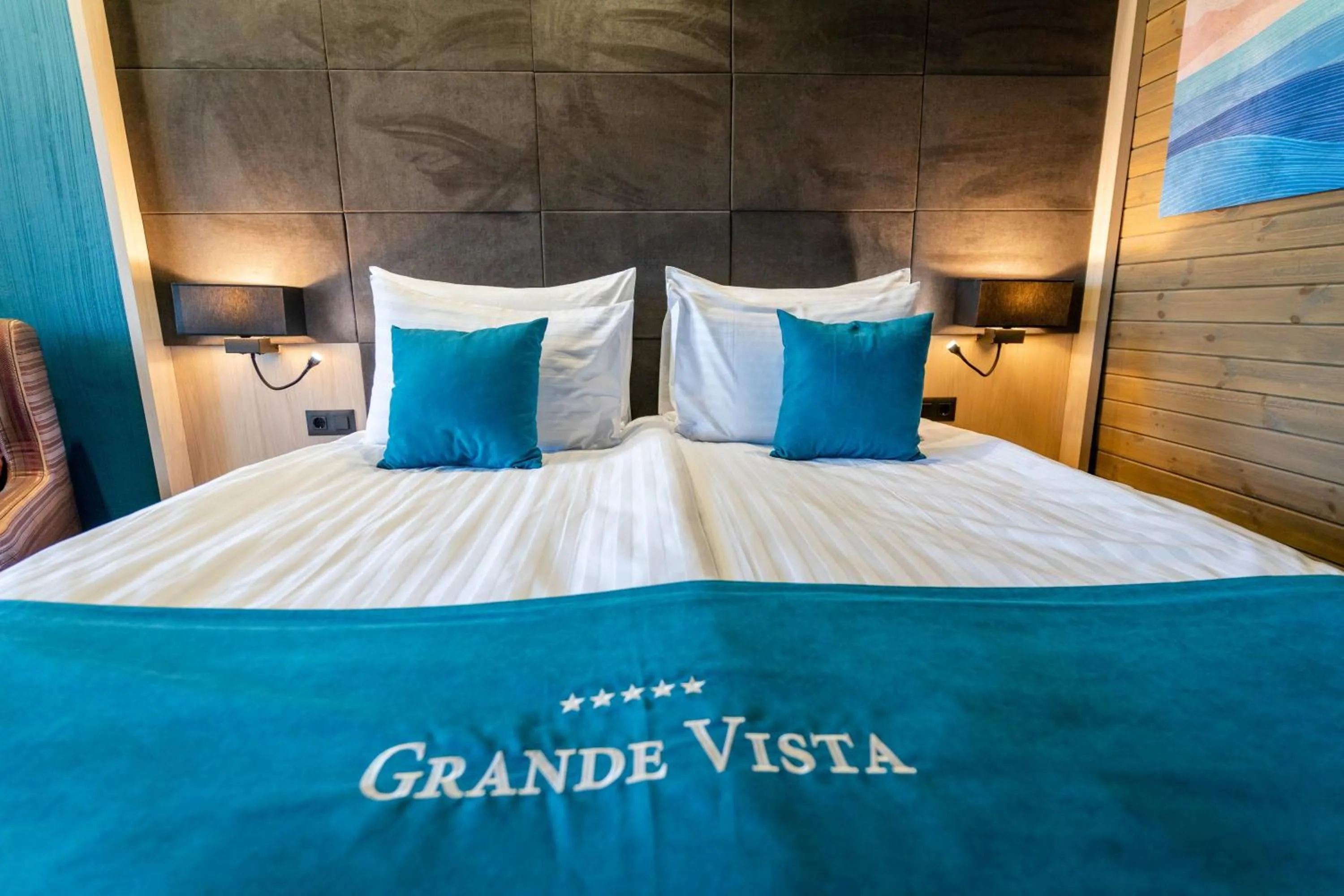 Bed in Grande Vista Resort & Spa