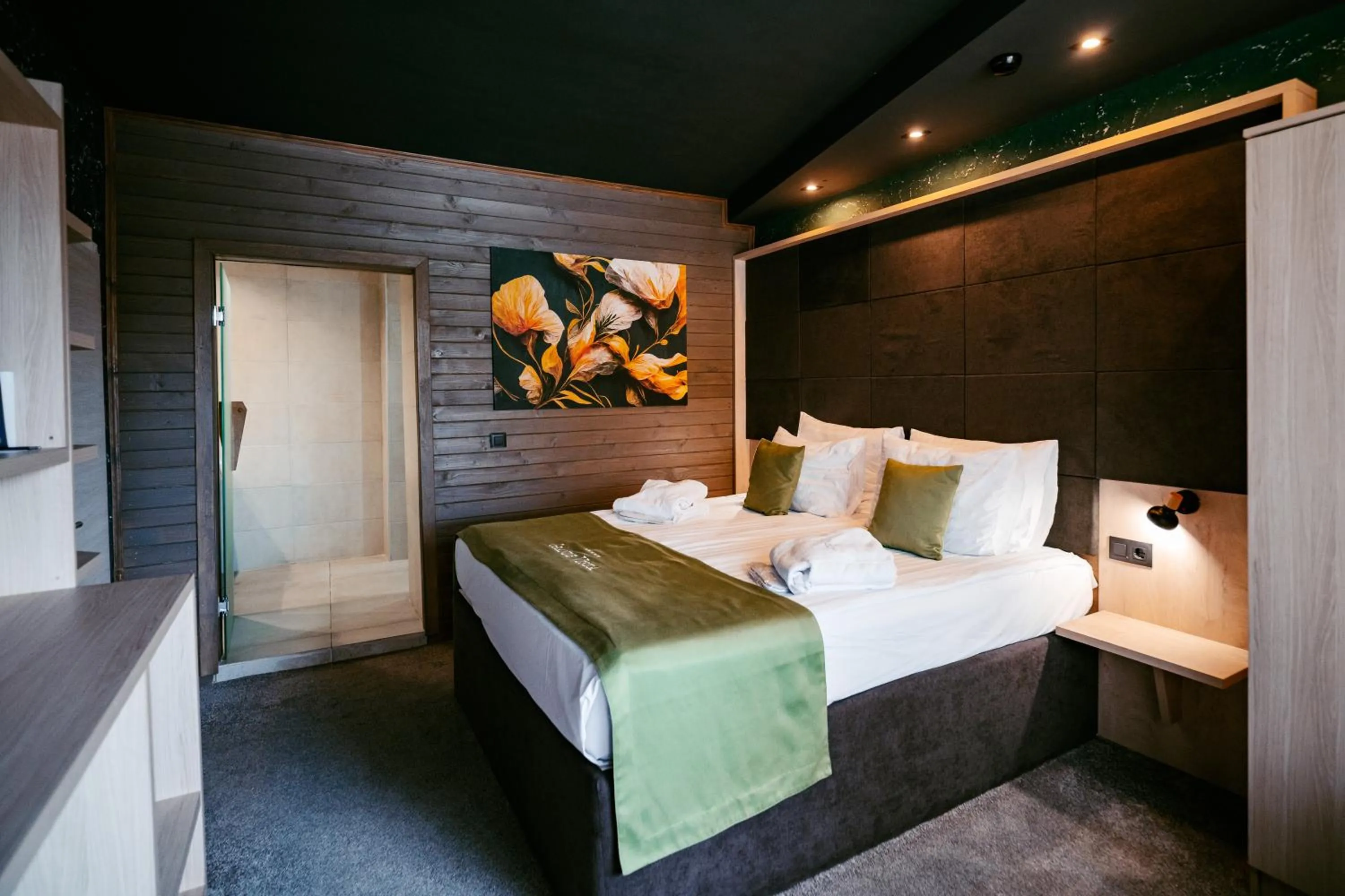 Bed in Grande Vista Resort & Spa