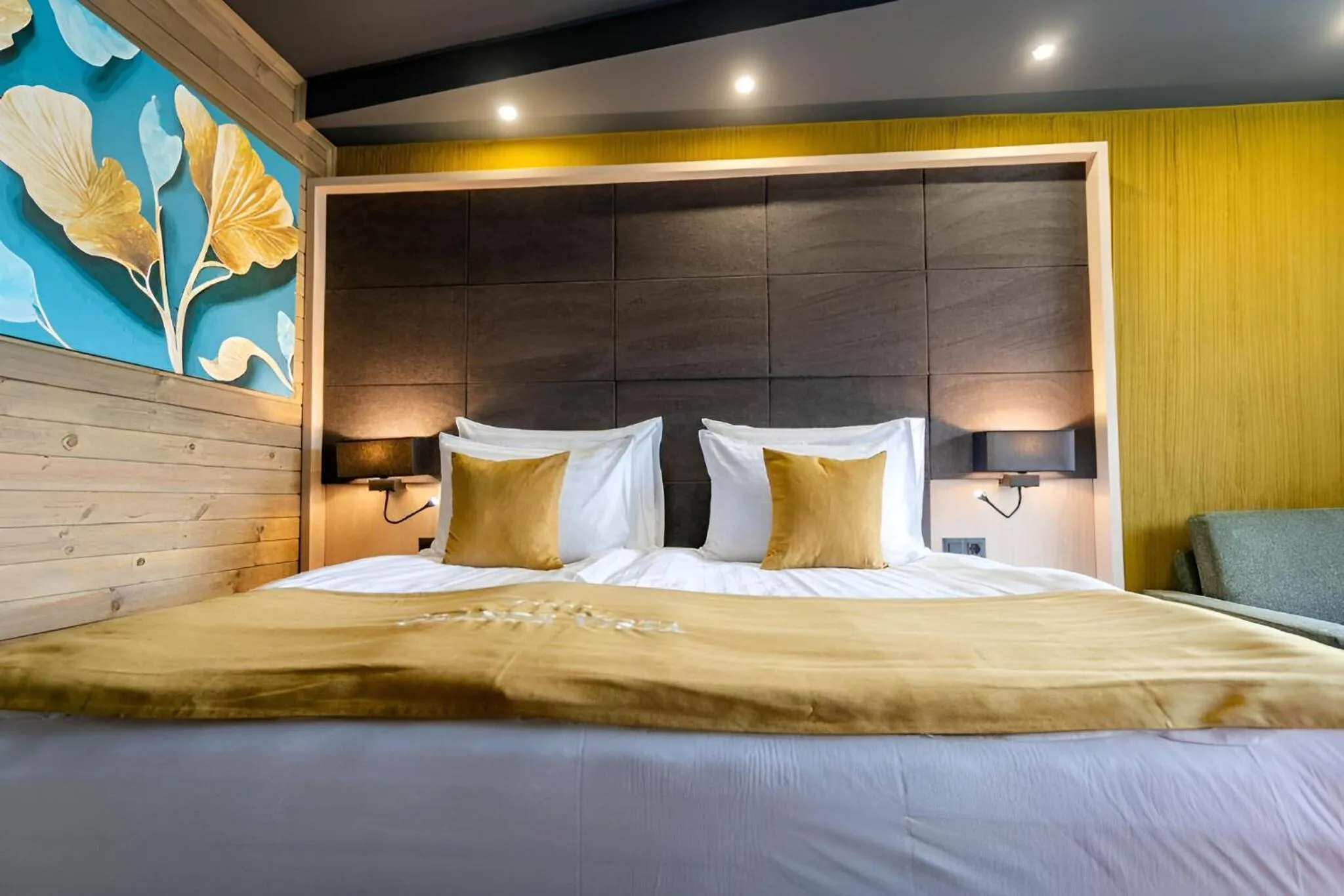 Bed in Grande Vista Resort & Spa