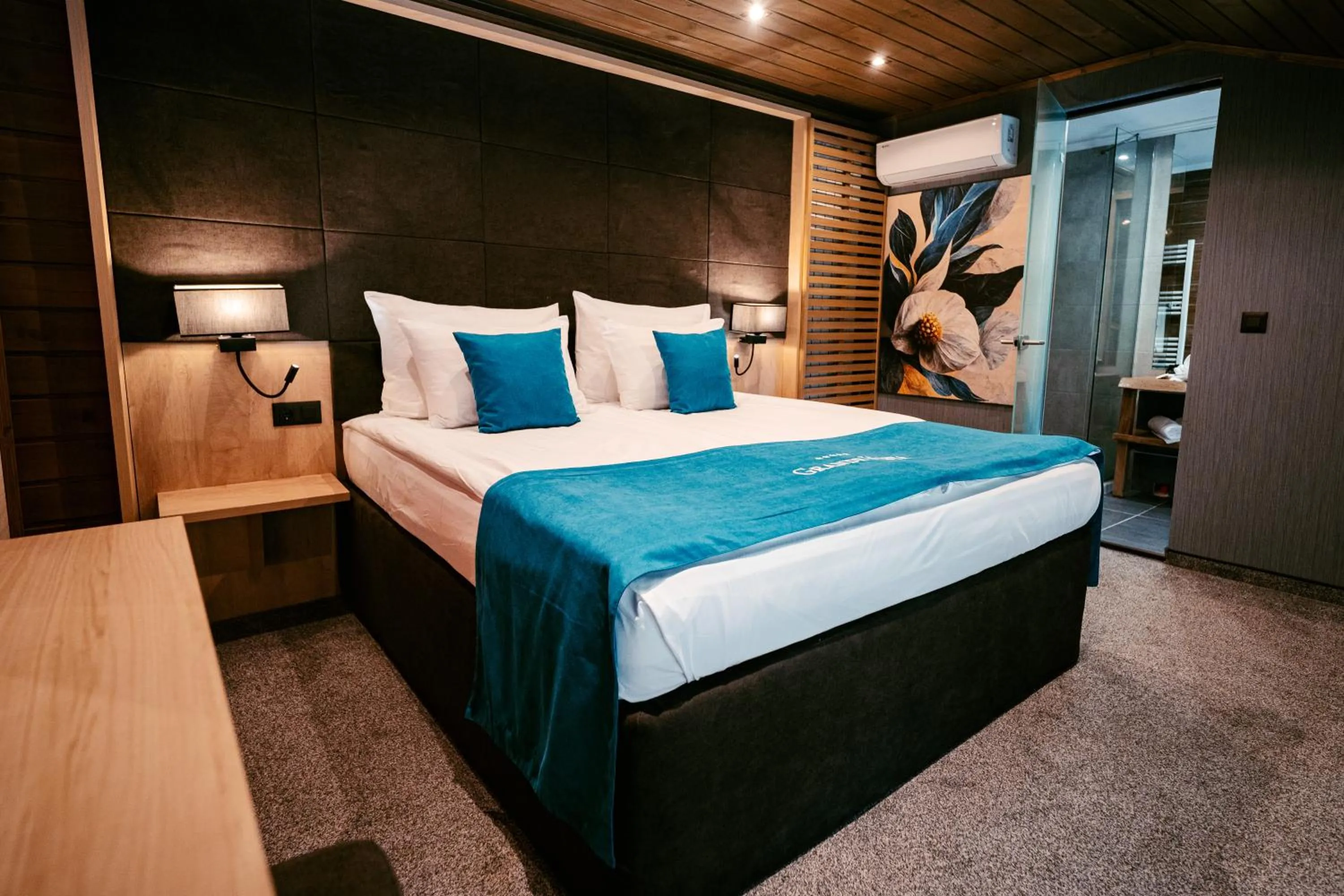 Bed in Grande Vista Resort & Spa