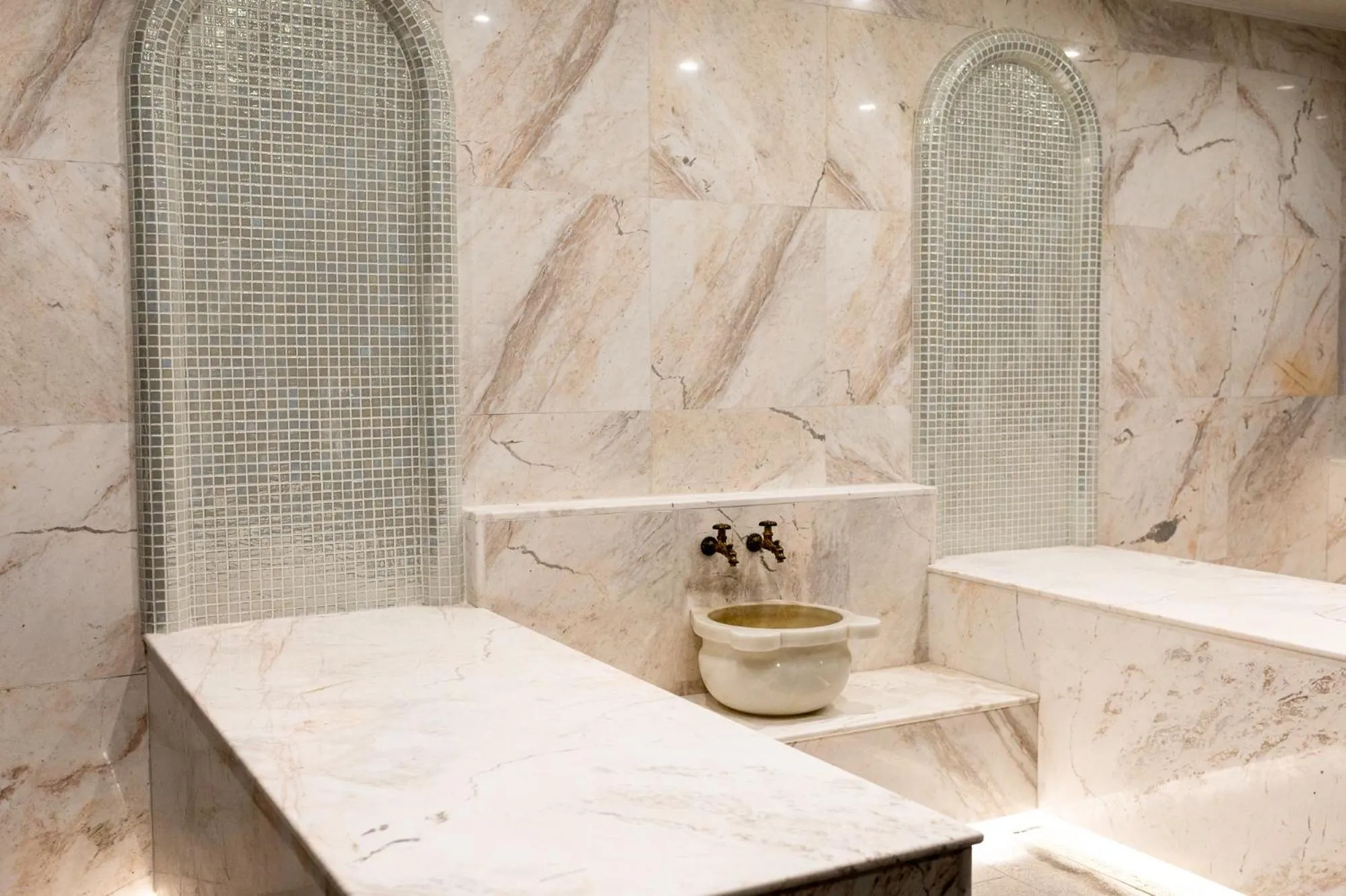 Steam room in Grande Vista Resort & Spa