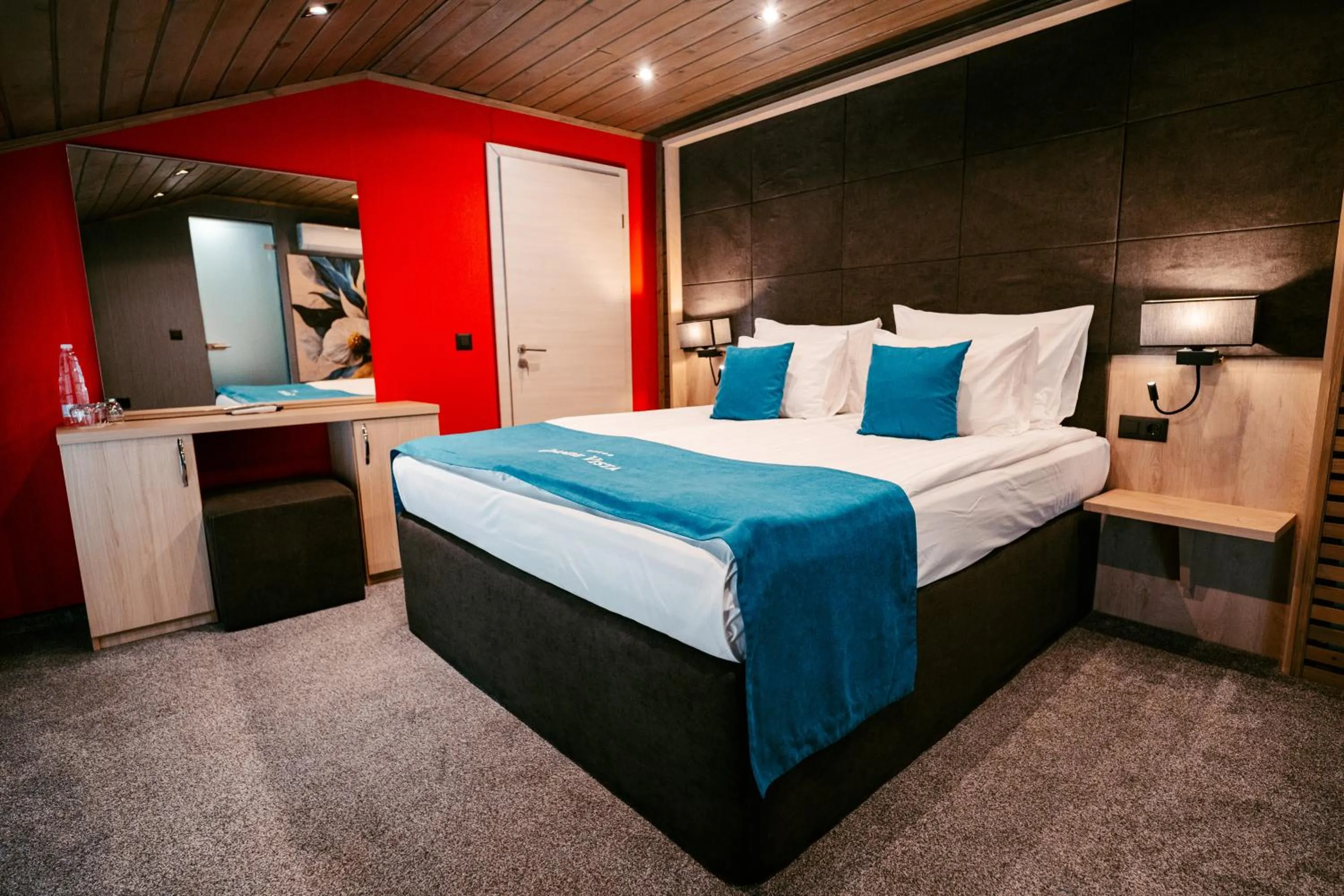 Bed in Grande Vista Resort & Spa