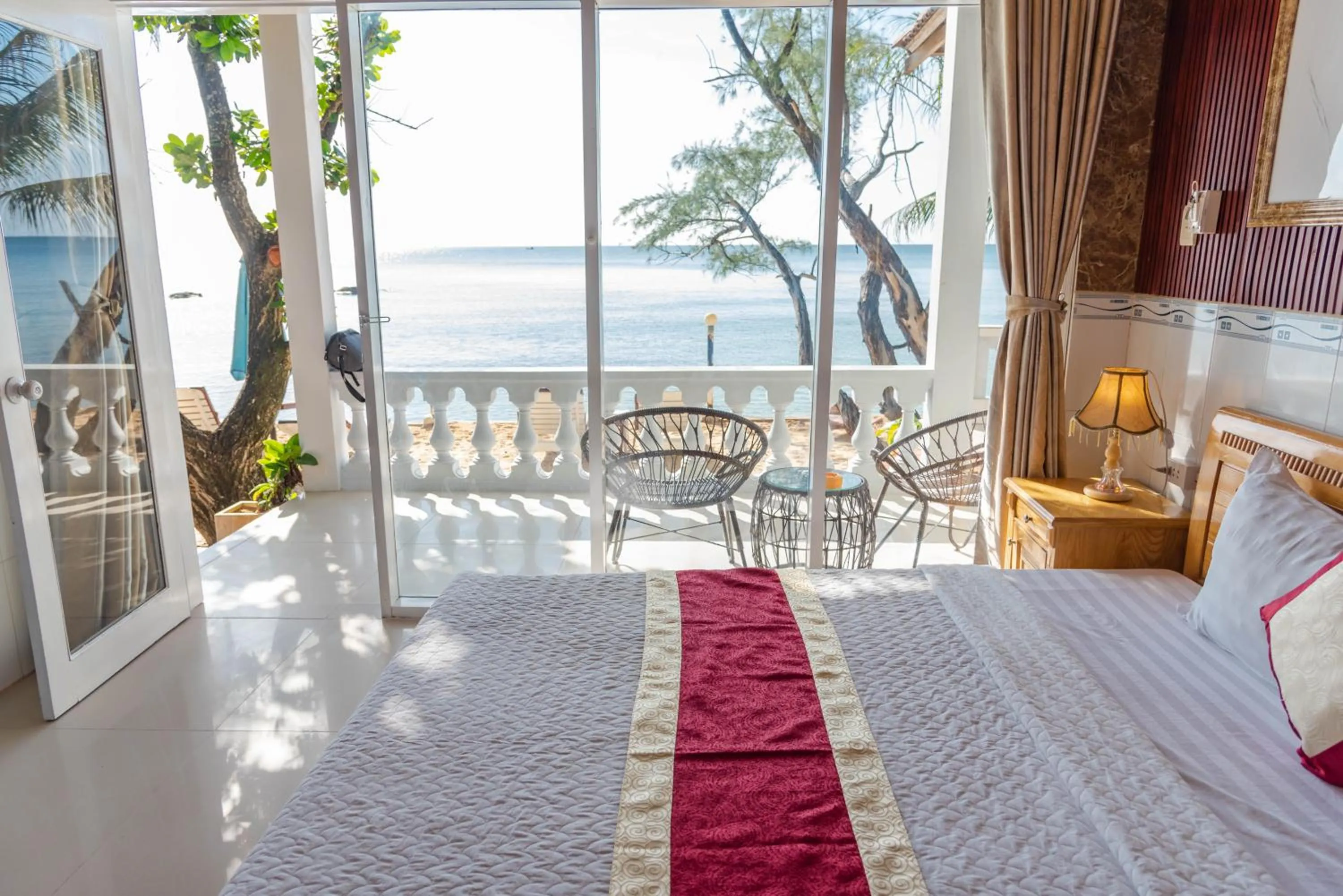 Bed in Nhat Lan Resort