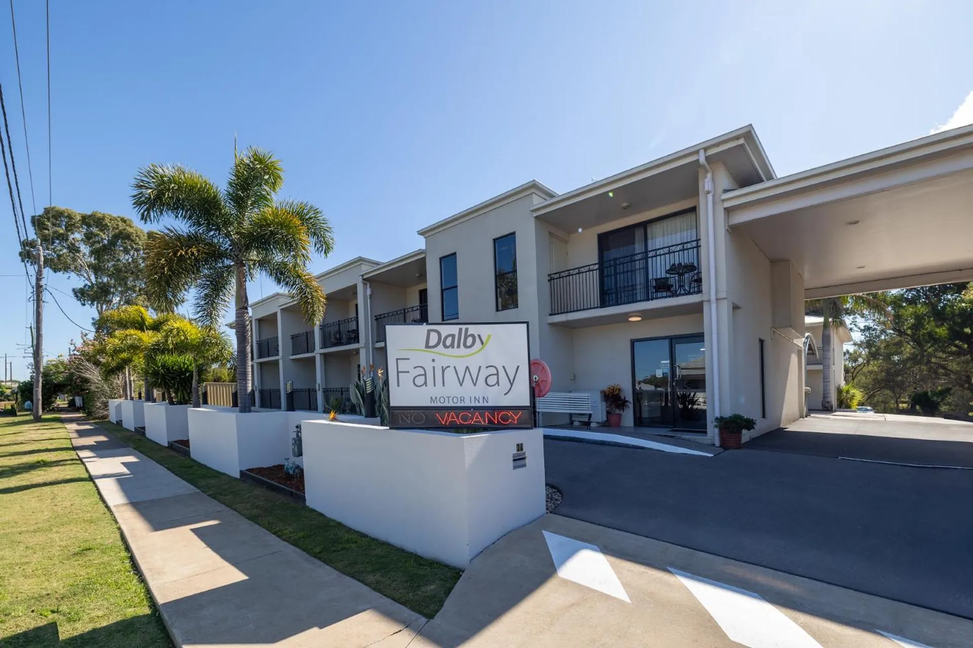 Property building in Dalby Fairway Motor Inn