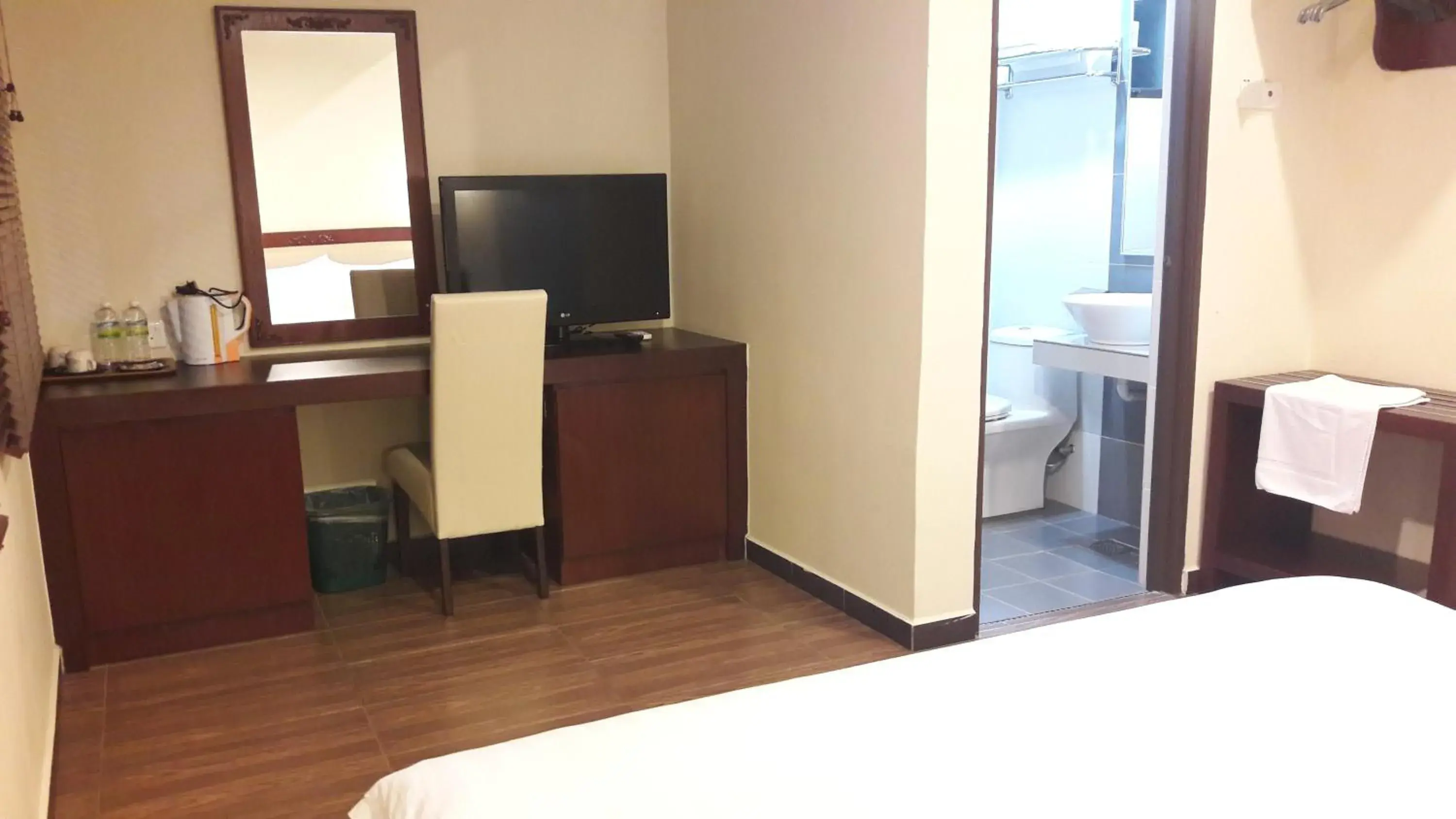 Bed in Cheng Ho Hotel Bed in Cheng Ho Hotel