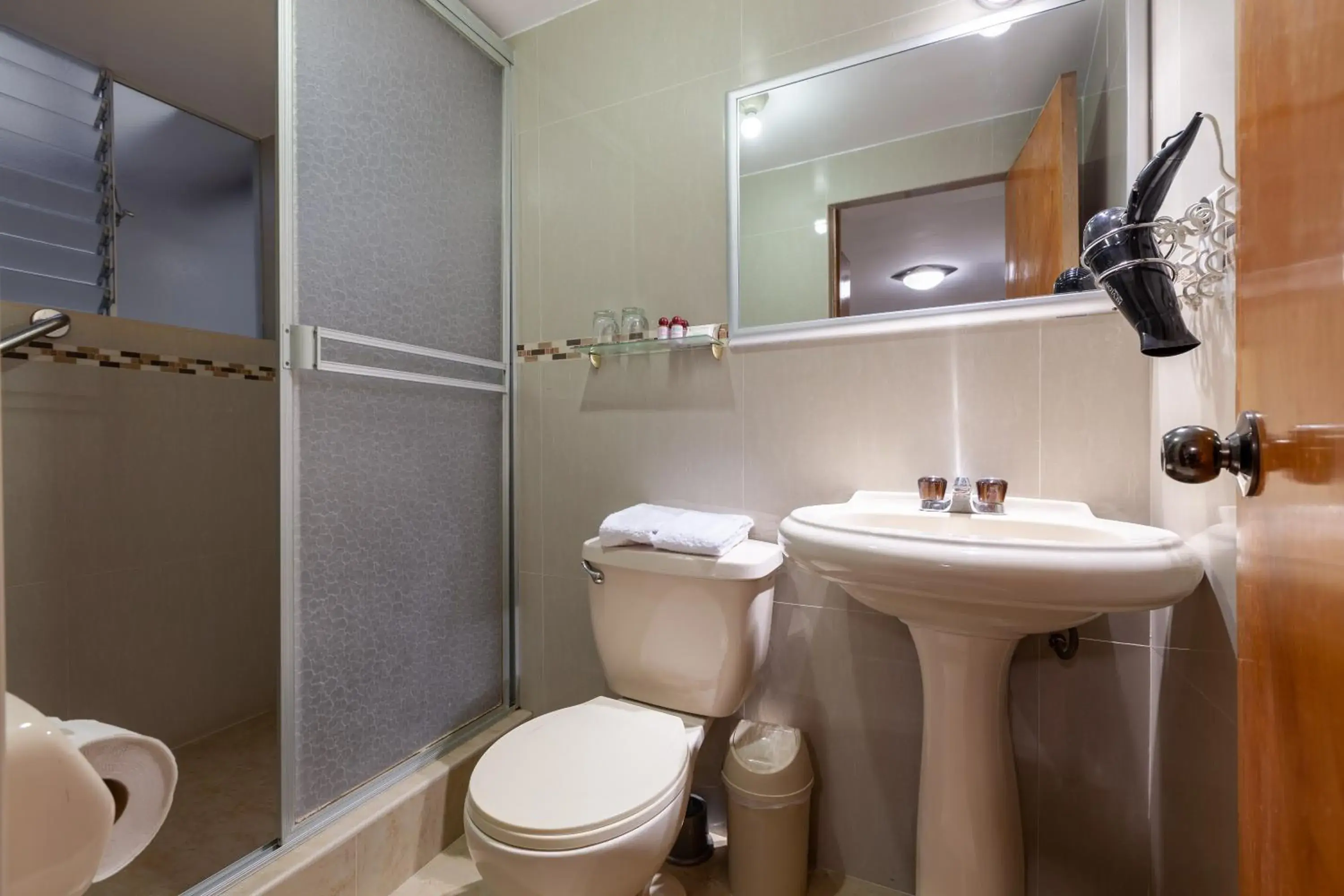 Comfort Triple Room in Hotel Amerinka Comfort Triple Room in Hotel Amerinka