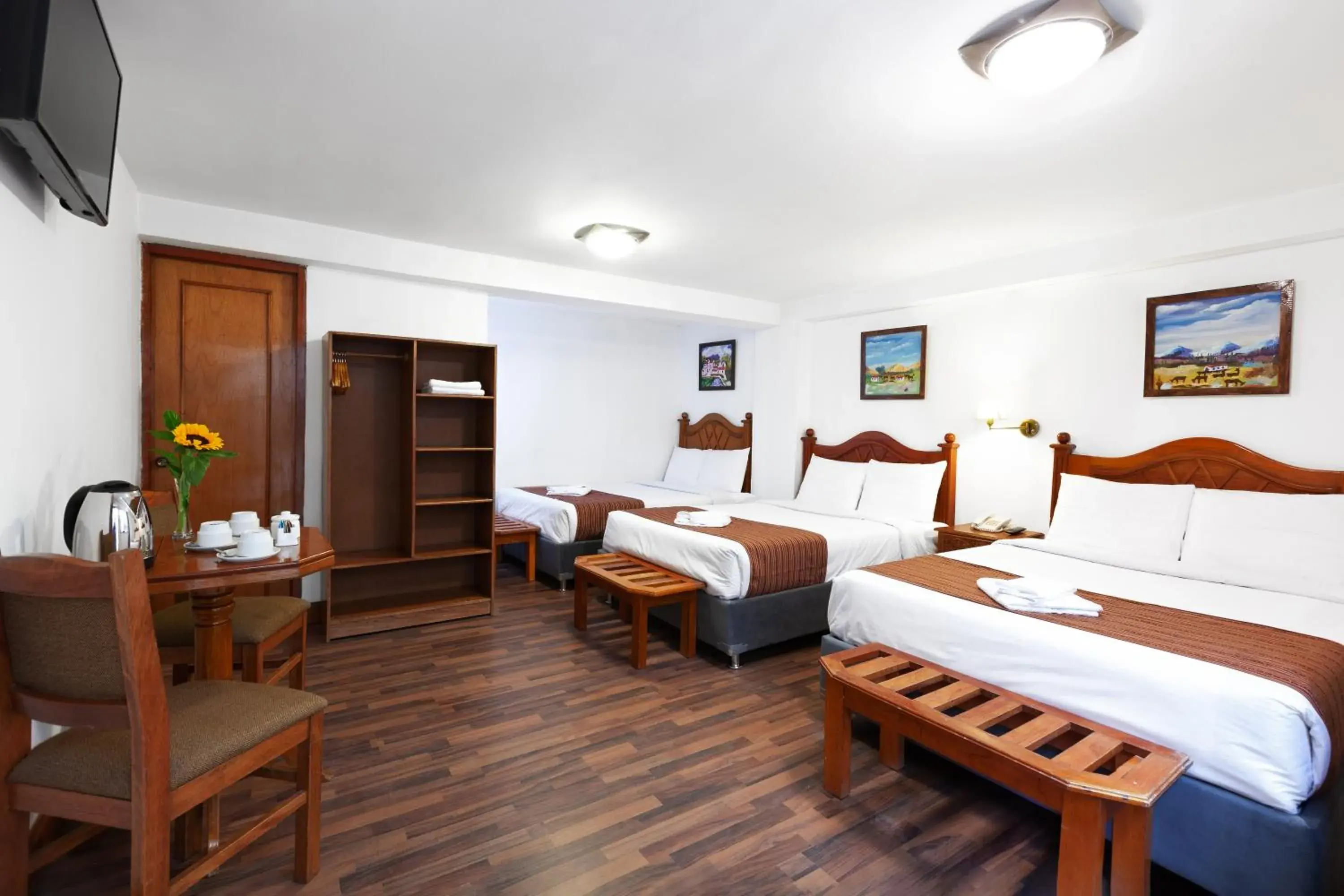 Comfort Triple Room in Hotel Amerinka Comfort Triple Room in Hotel Amerinka