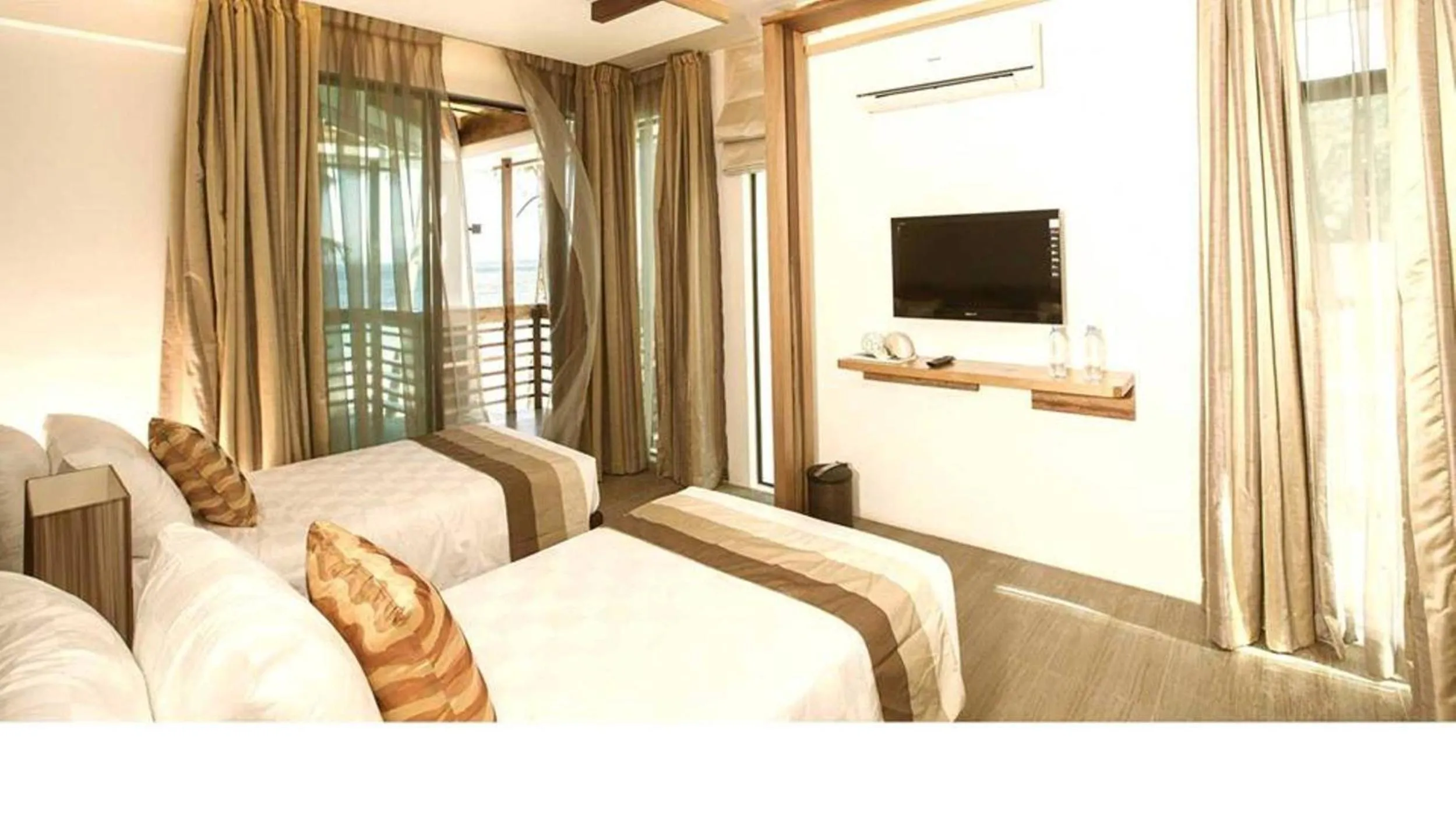 Photo of the whole room in Infinity Resort