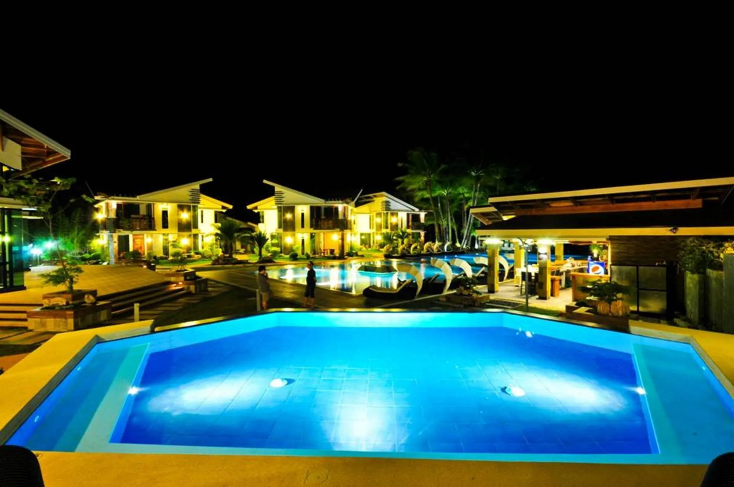 Swimming pool in Infinity Resort