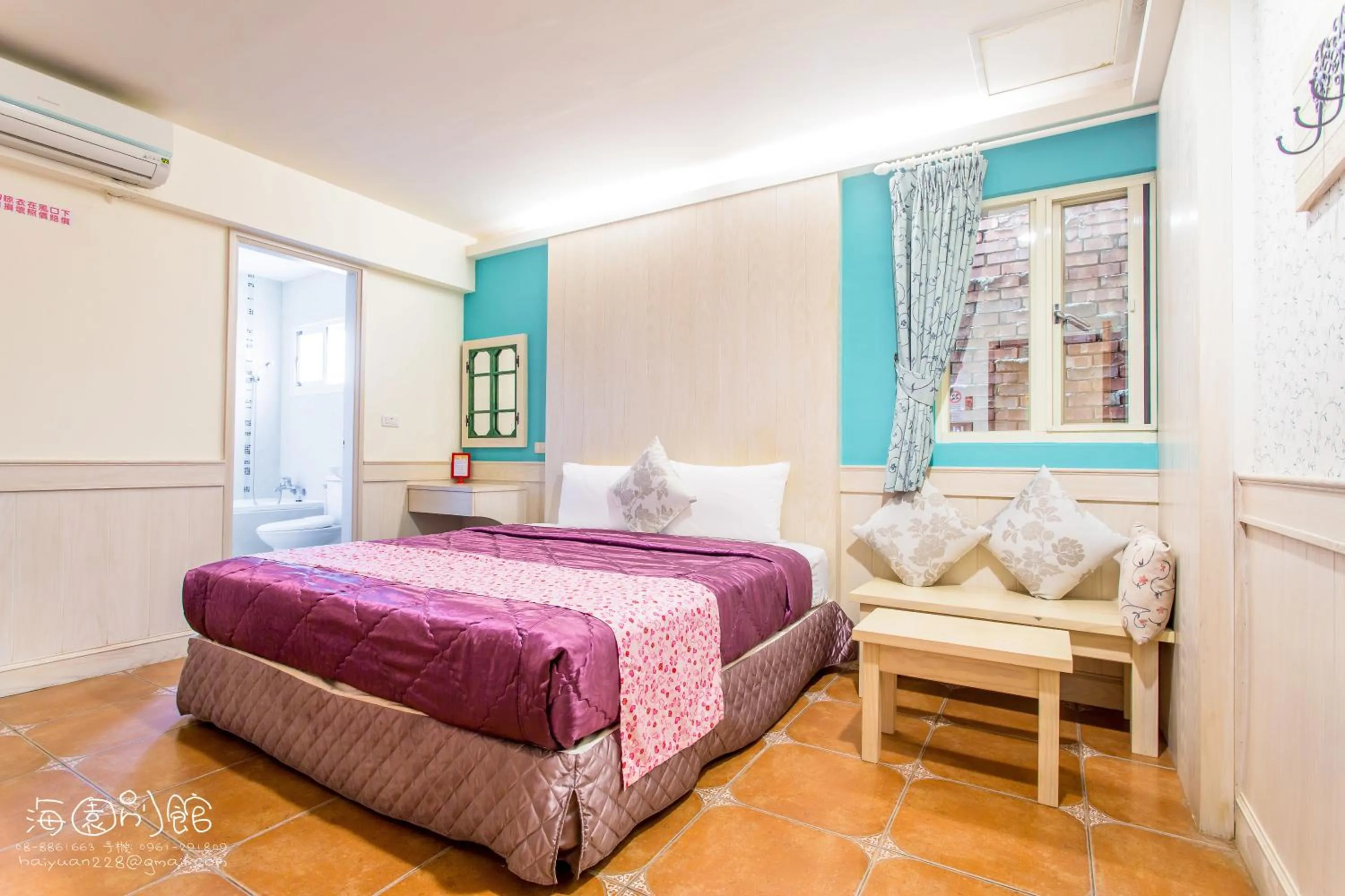 Photo of the whole room, Bed in 墾丁海園別館Hai Yuan Inn