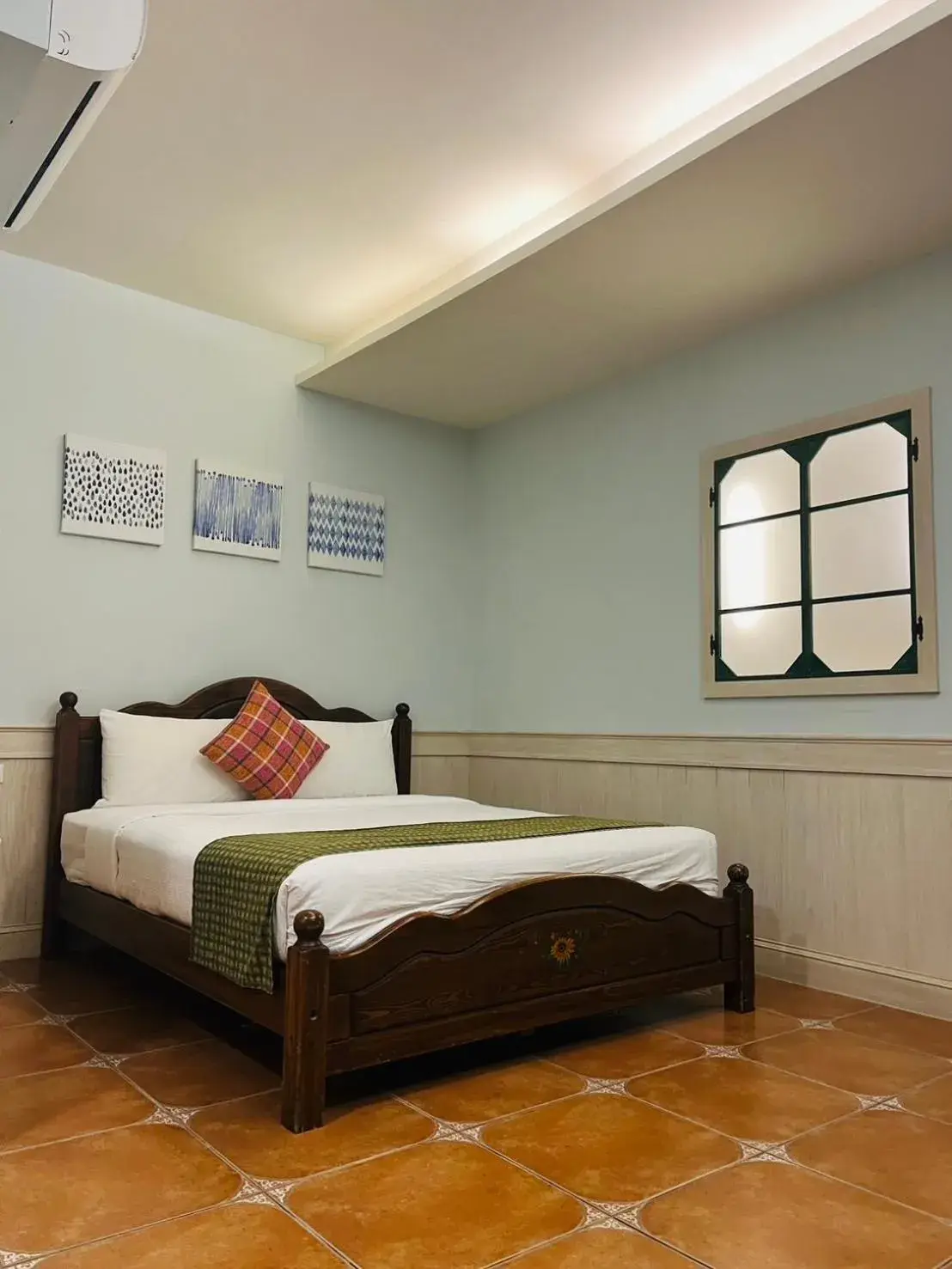 Bed in 墾丁海園別館Hai Yuan Inn Bed in 墾丁海園別館Hai Yuan Inn