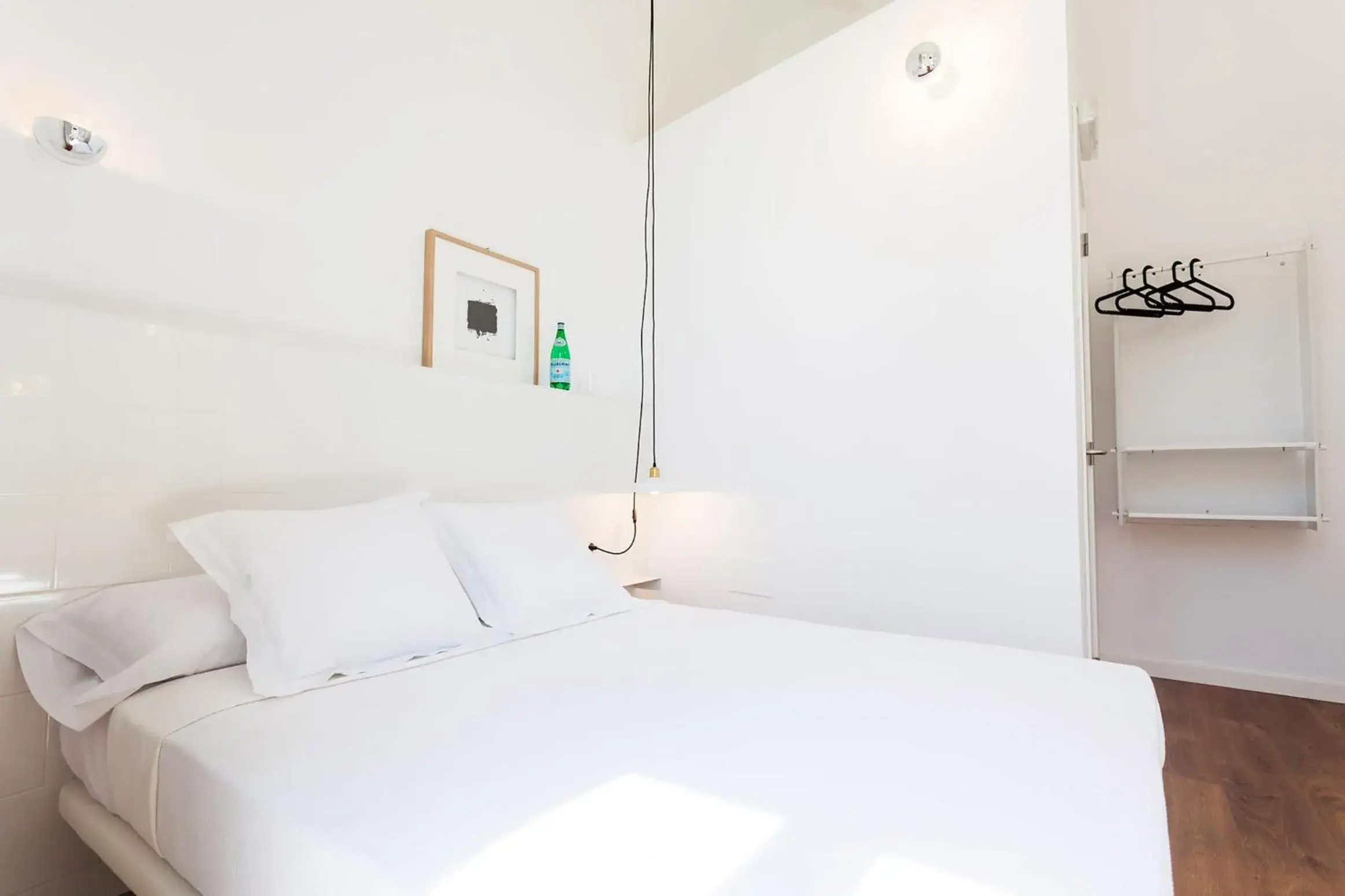 Double Room in Hostal Argo Double Room in Hostal Argo