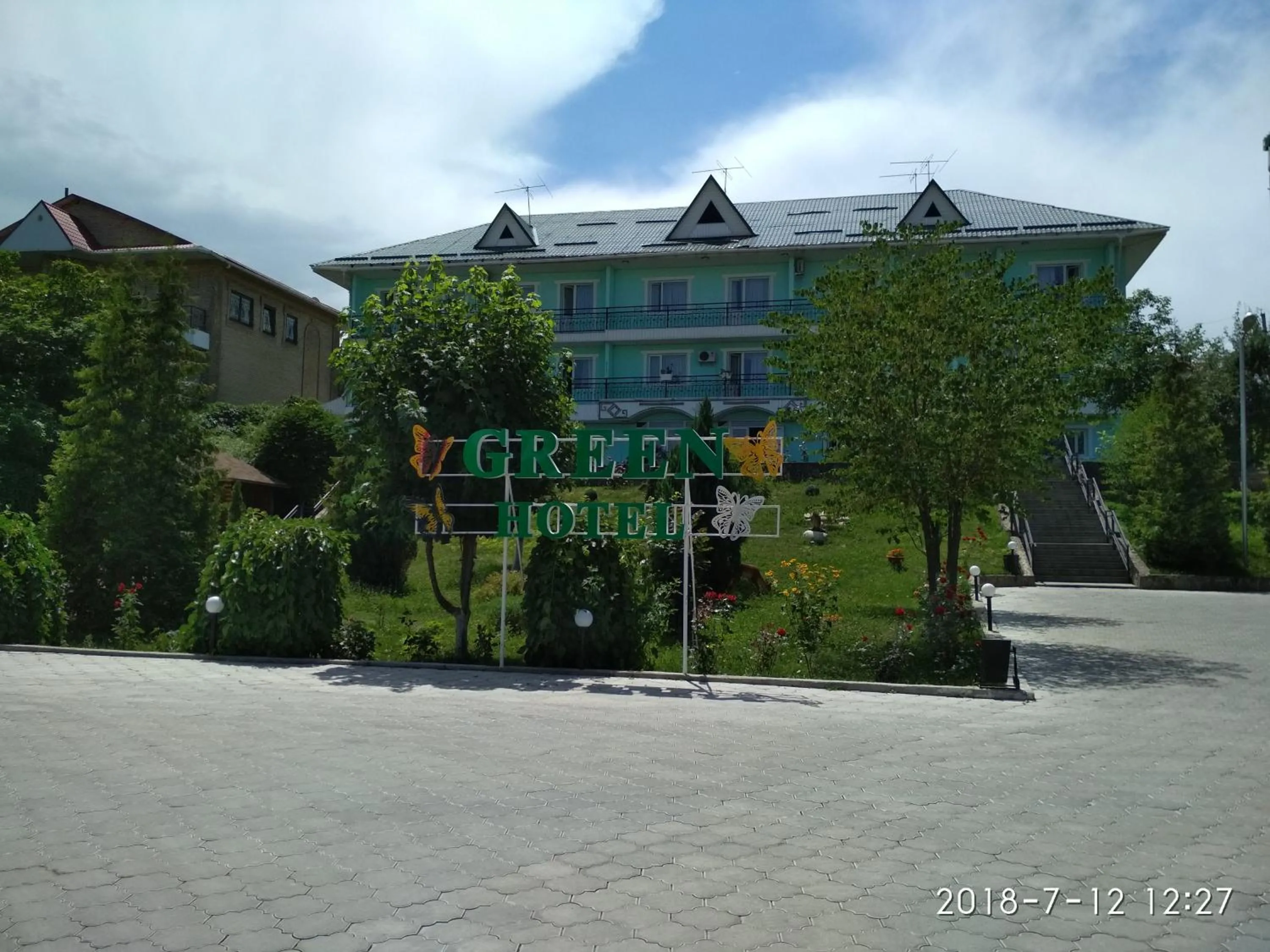 Green Hotel