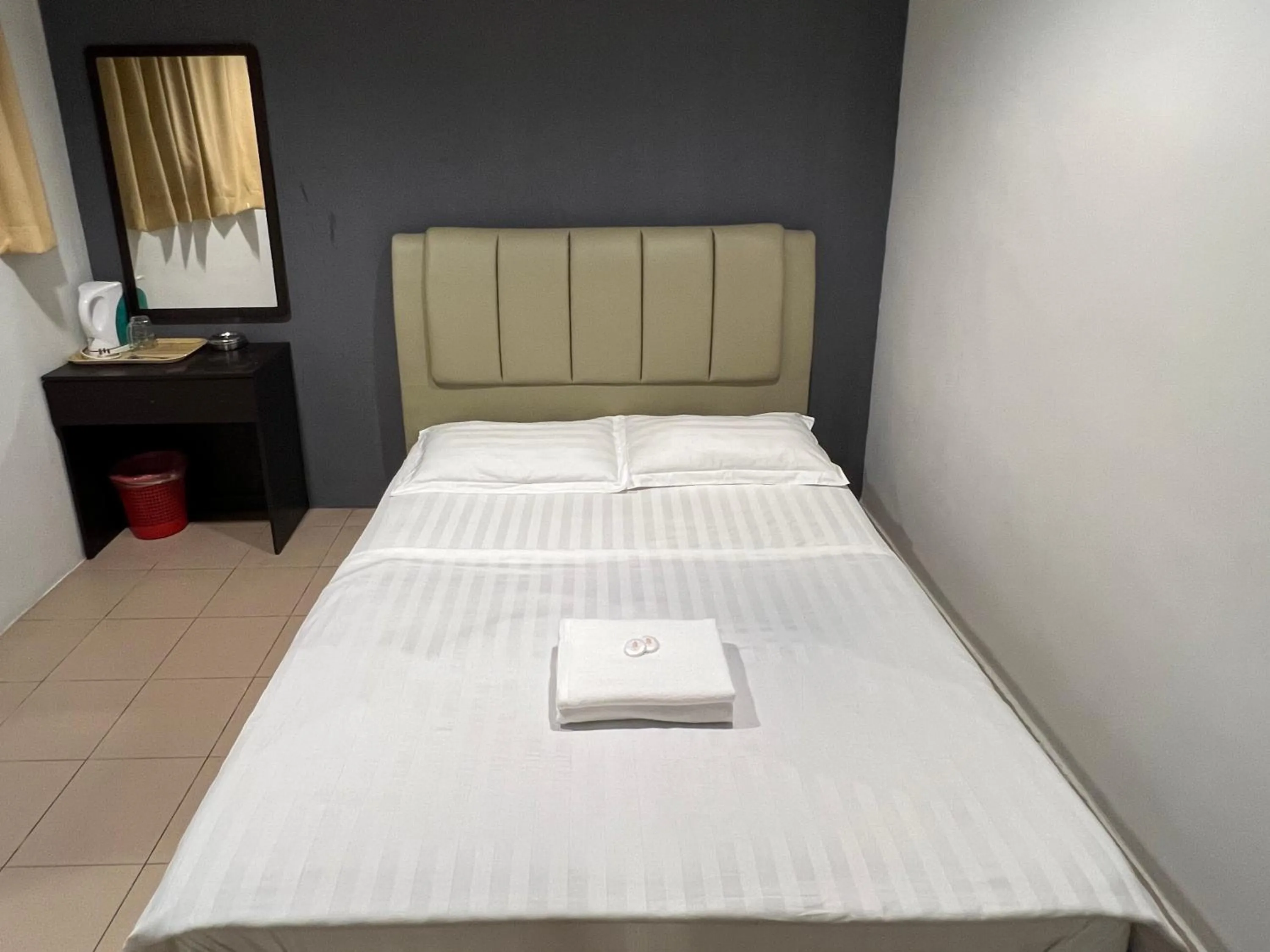 Bed in Pekan Budget Hotel