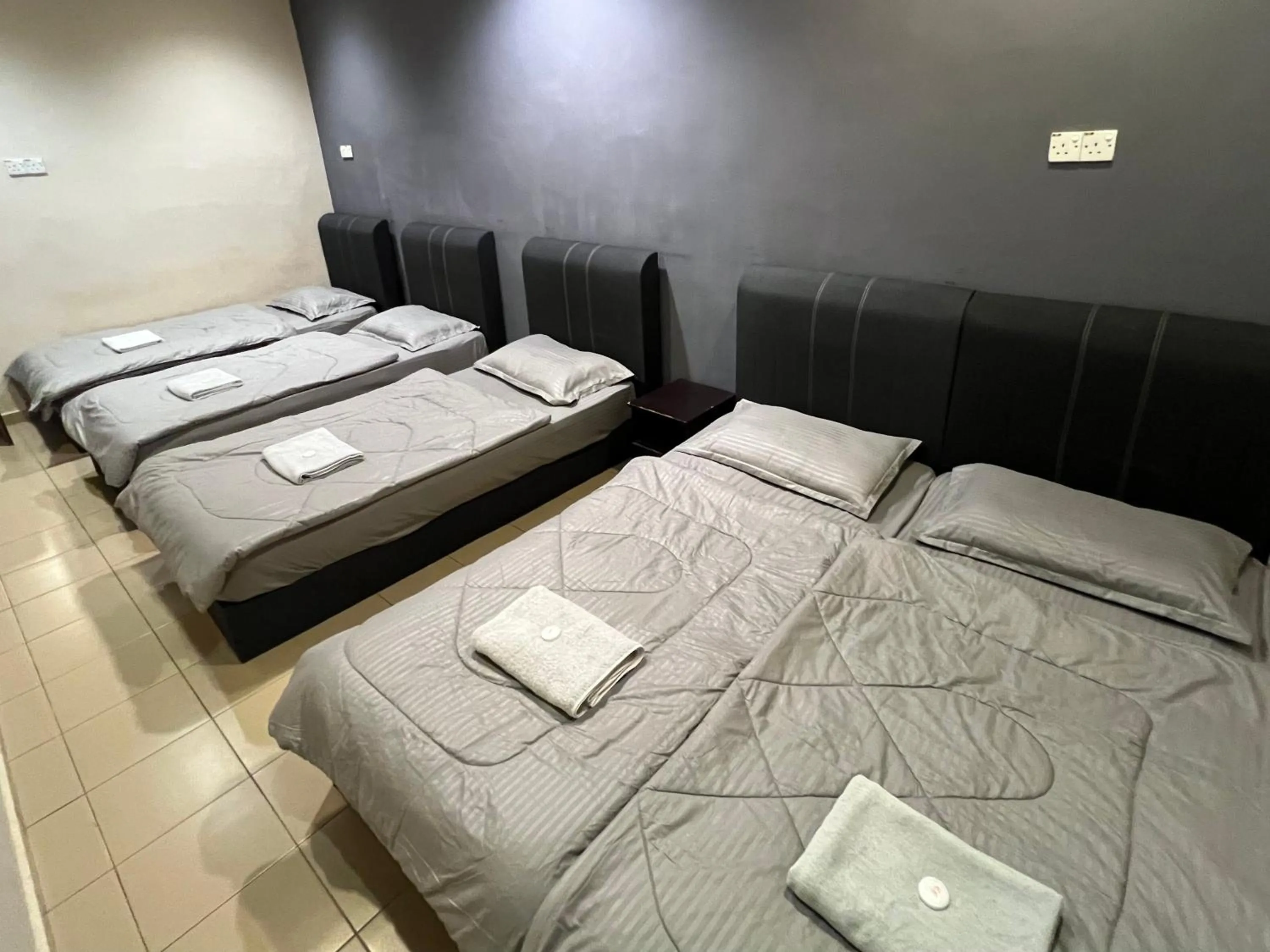 Bed in Pekan Budget Hotel