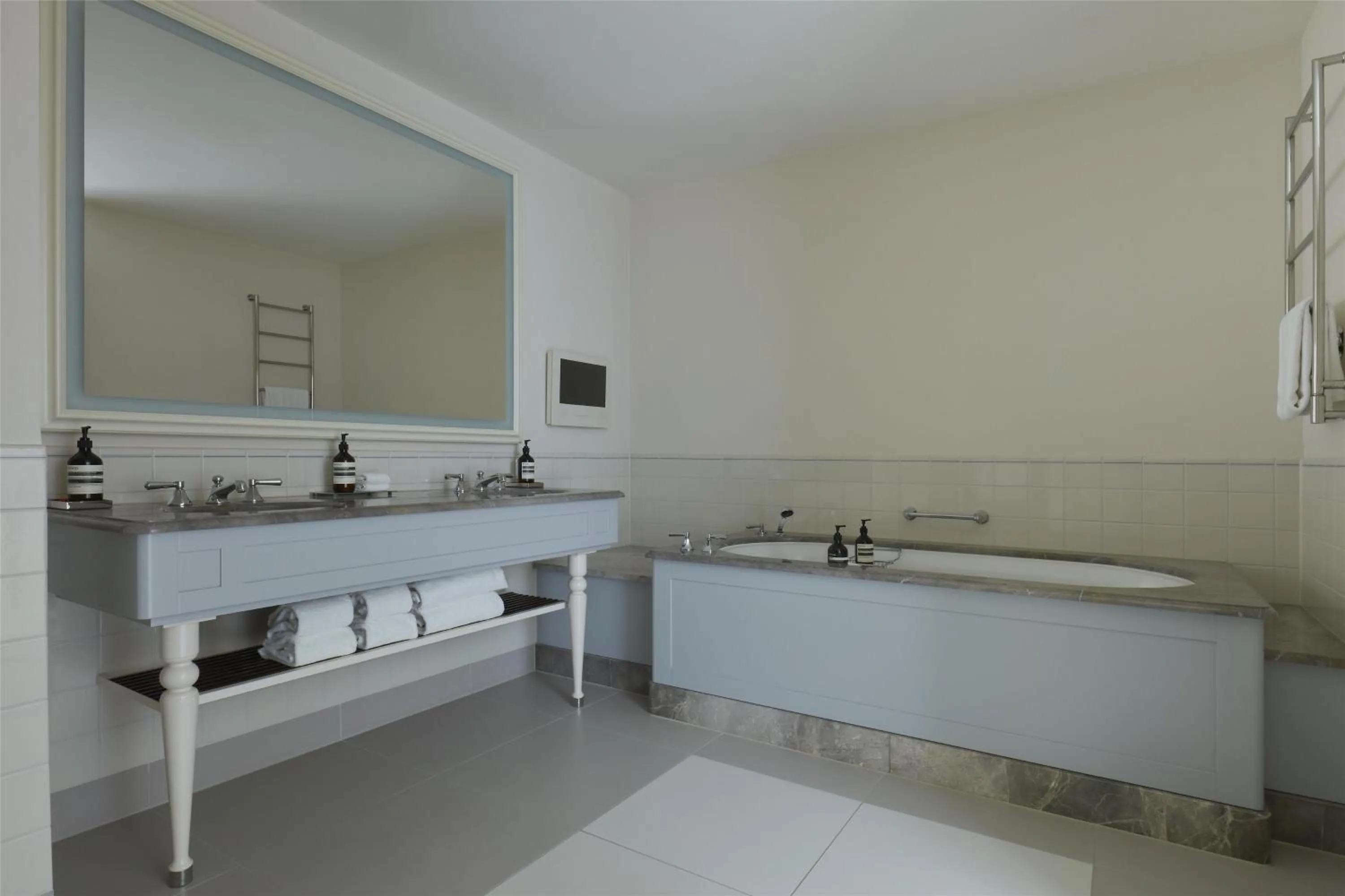 Bathroom in Waldorf Astoria Amsterdam