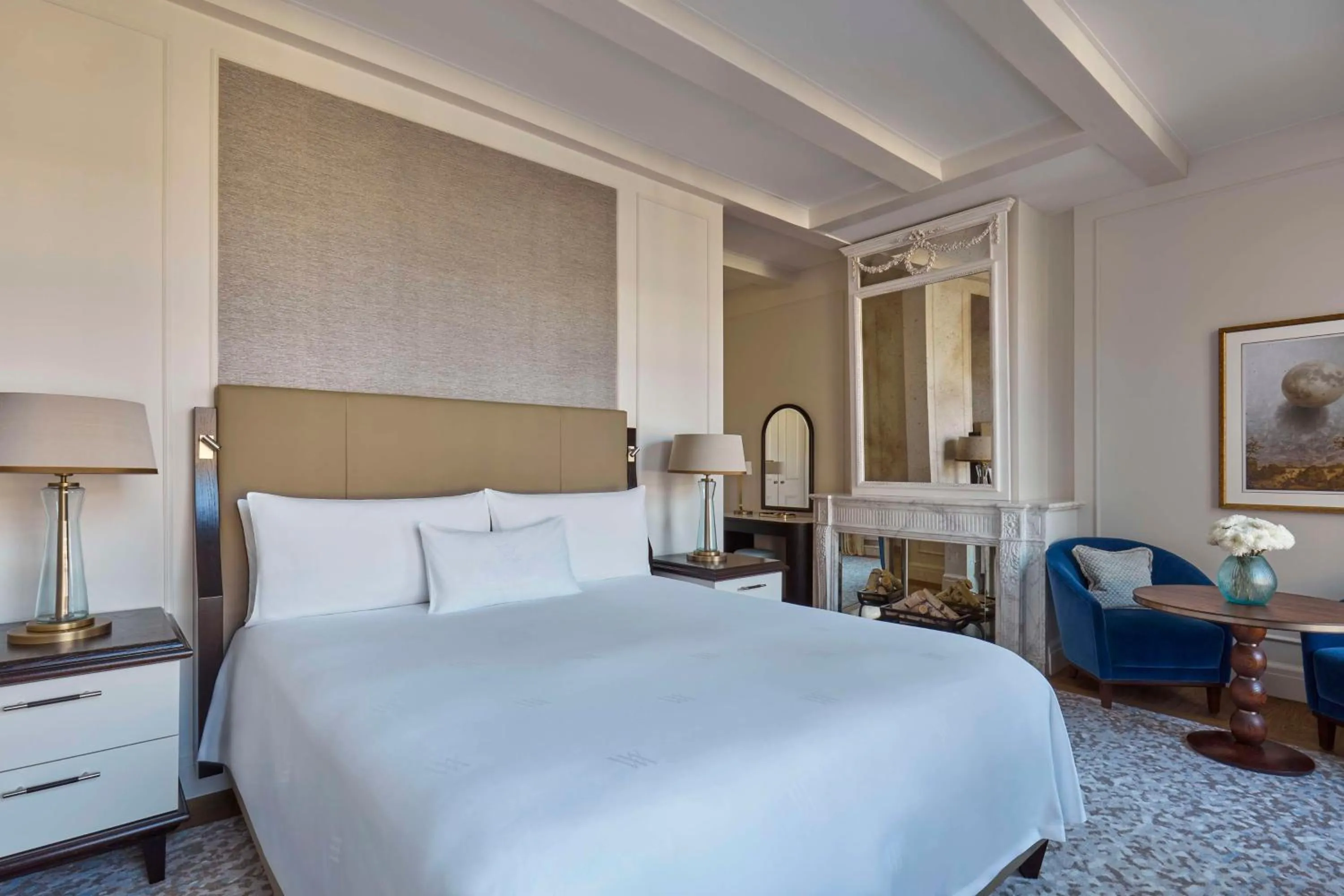 Bed in Waldorf Astoria Amsterdam