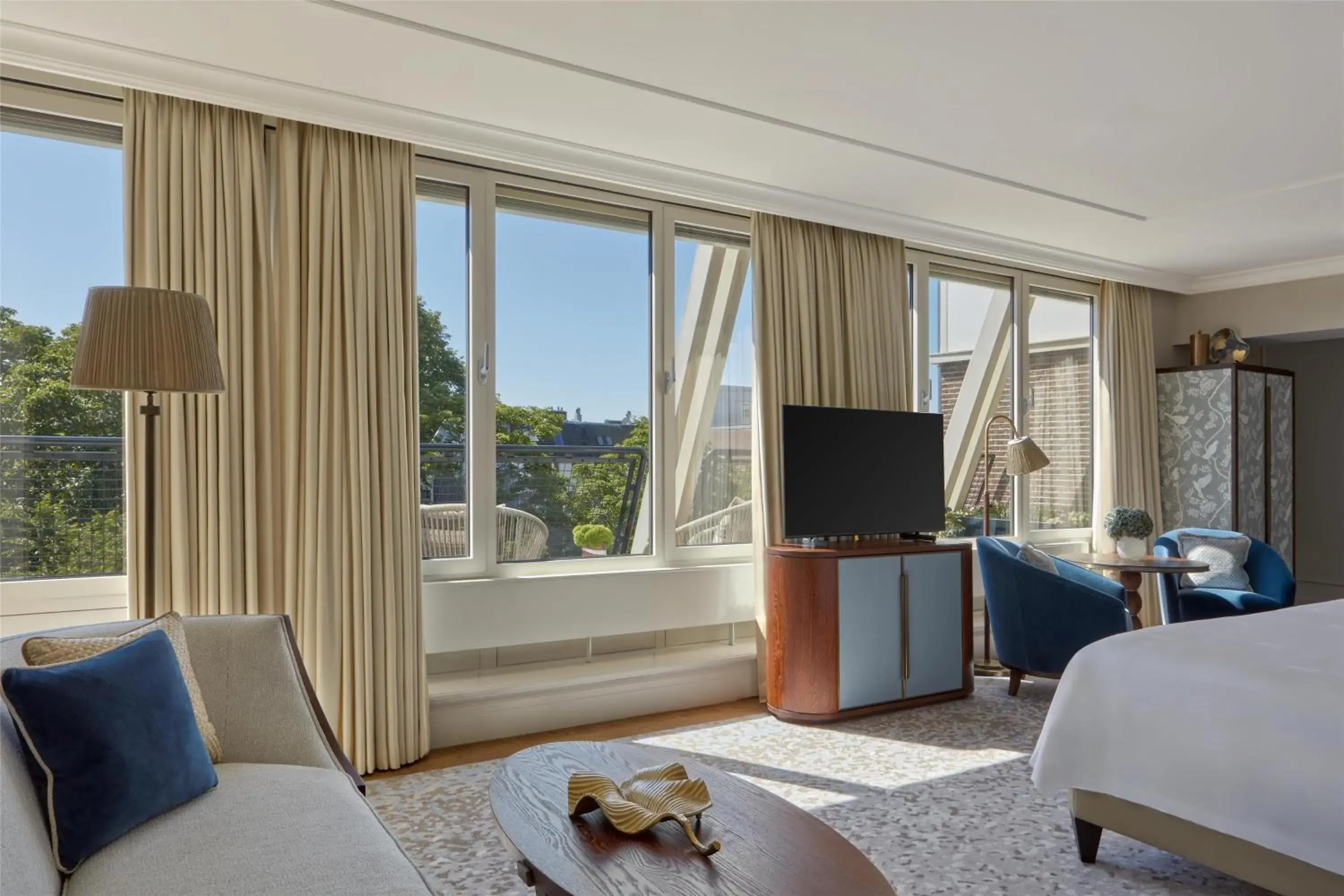 View (from property/room), Bed in Waldorf Astoria Amsterdam View (from property/room), Bed in Waldorf Astoria Amsterdam