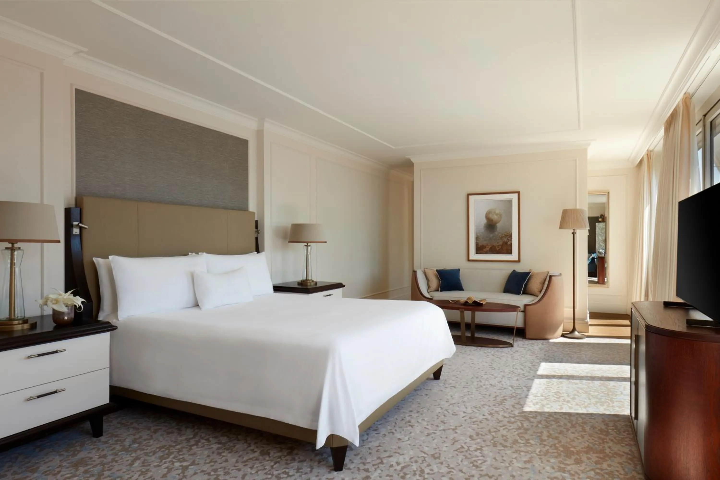 Seating area, Bed in Waldorf Astoria Amsterdam