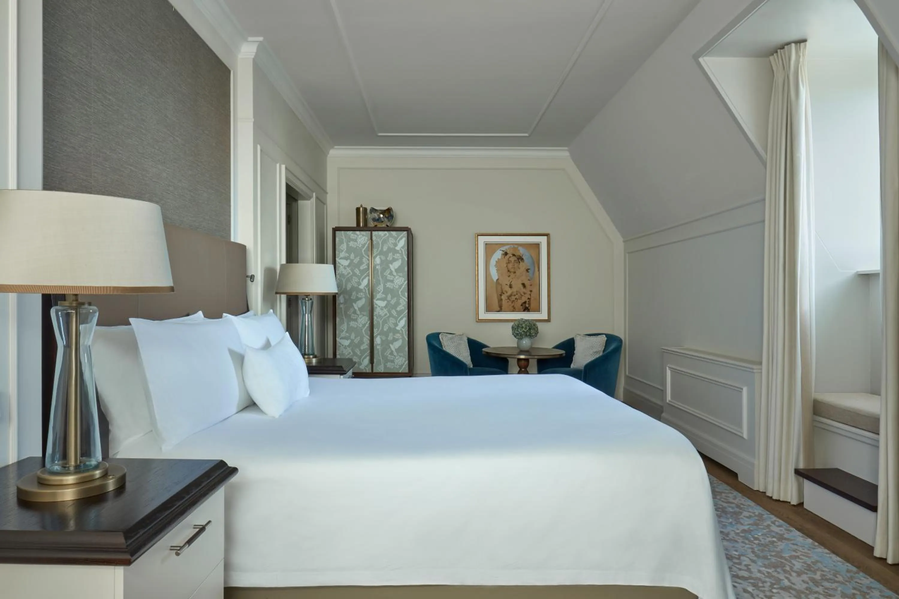 Bed in Waldorf Astoria Amsterdam