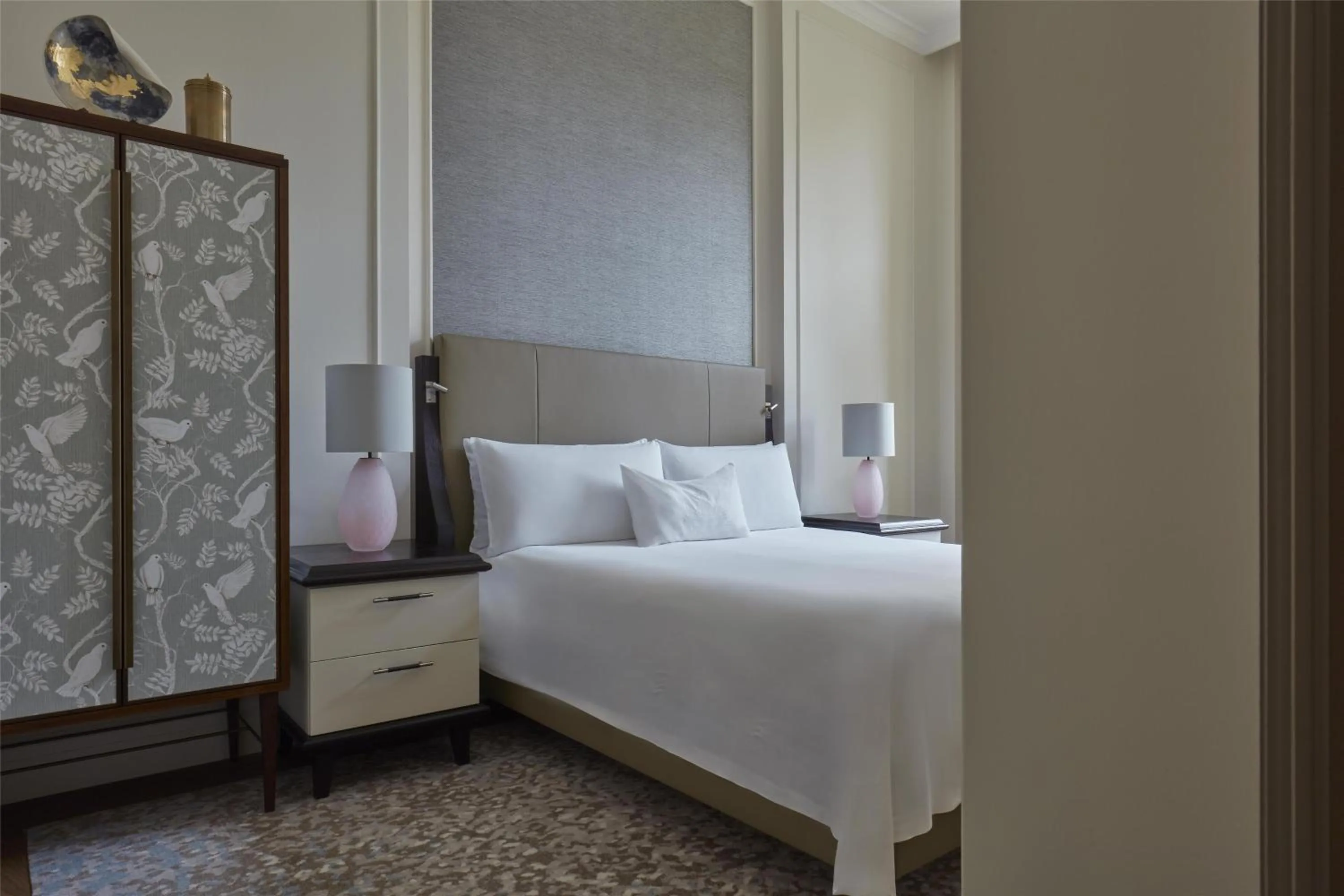 Bed in Waldorf Astoria Amsterdam