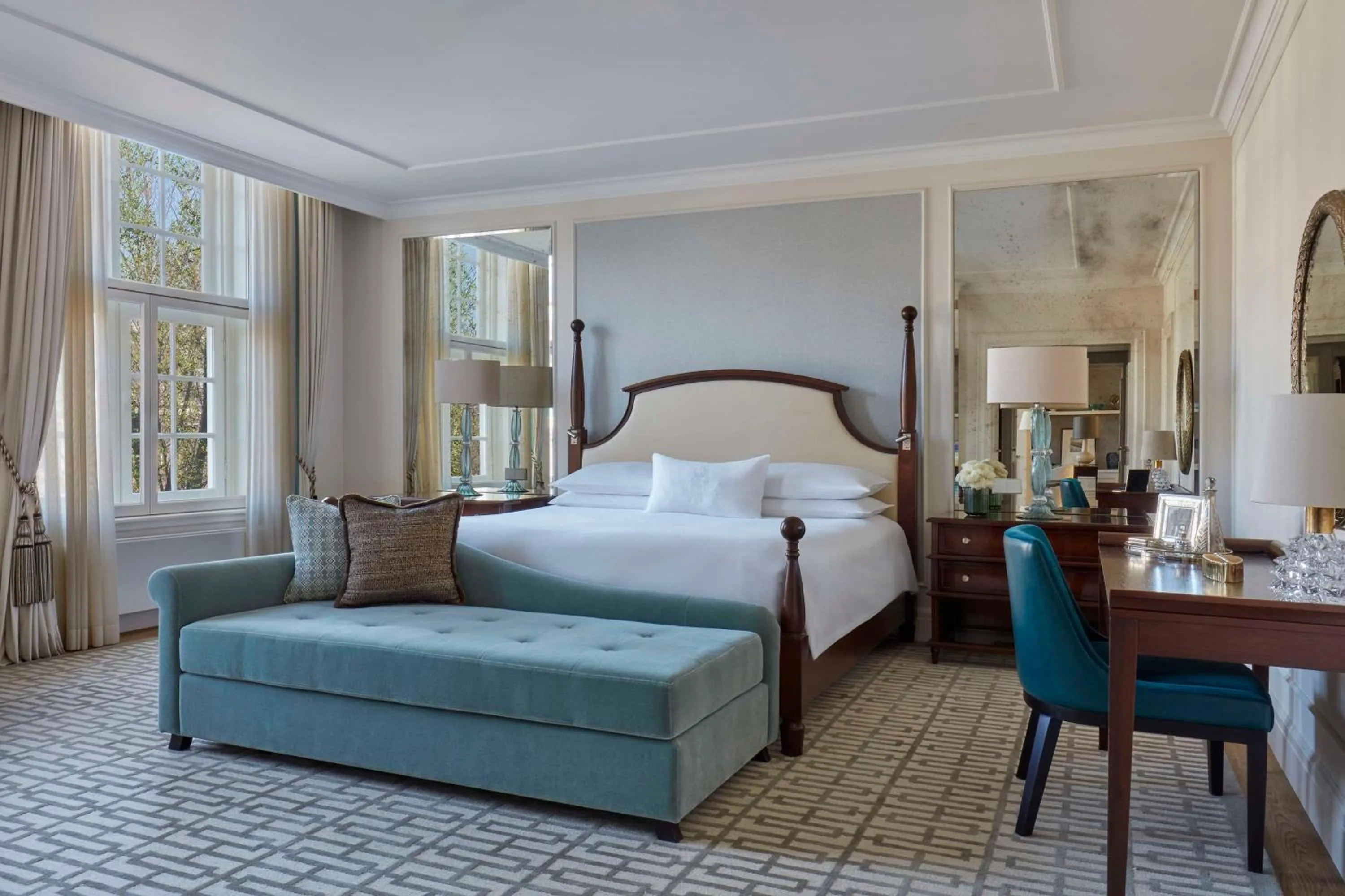 Bedroom, Bed in Waldorf Astoria Amsterdam