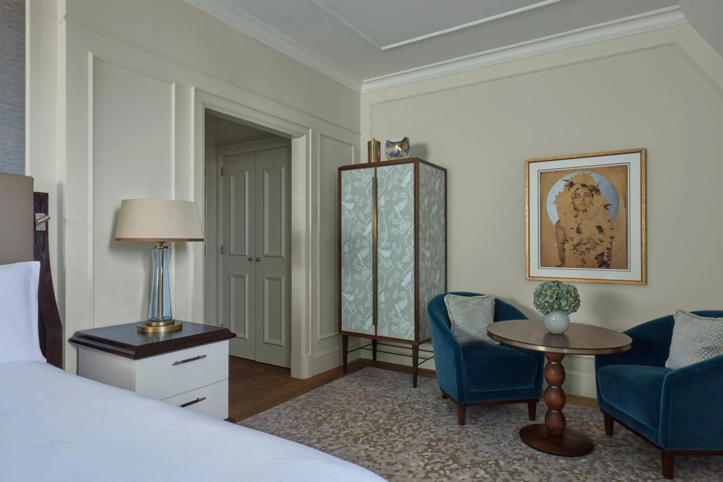 Seating area, Bed in Waldorf Astoria Amsterdam