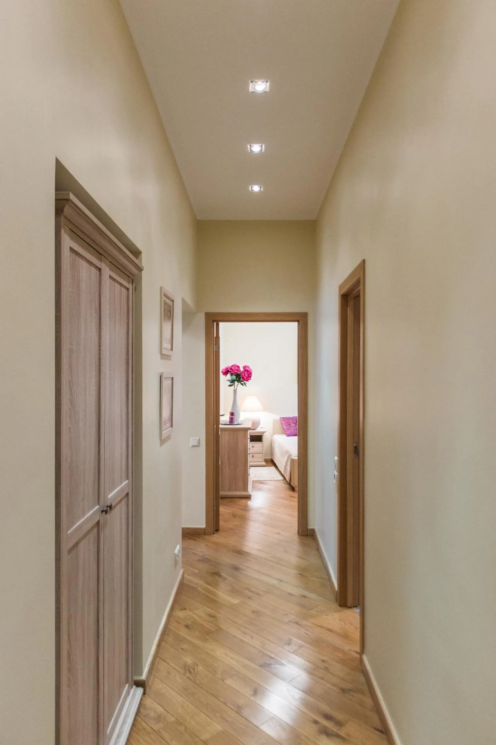 Photo of the whole room, Bed in Riga Lux Apartments - Ernesta, Free parking