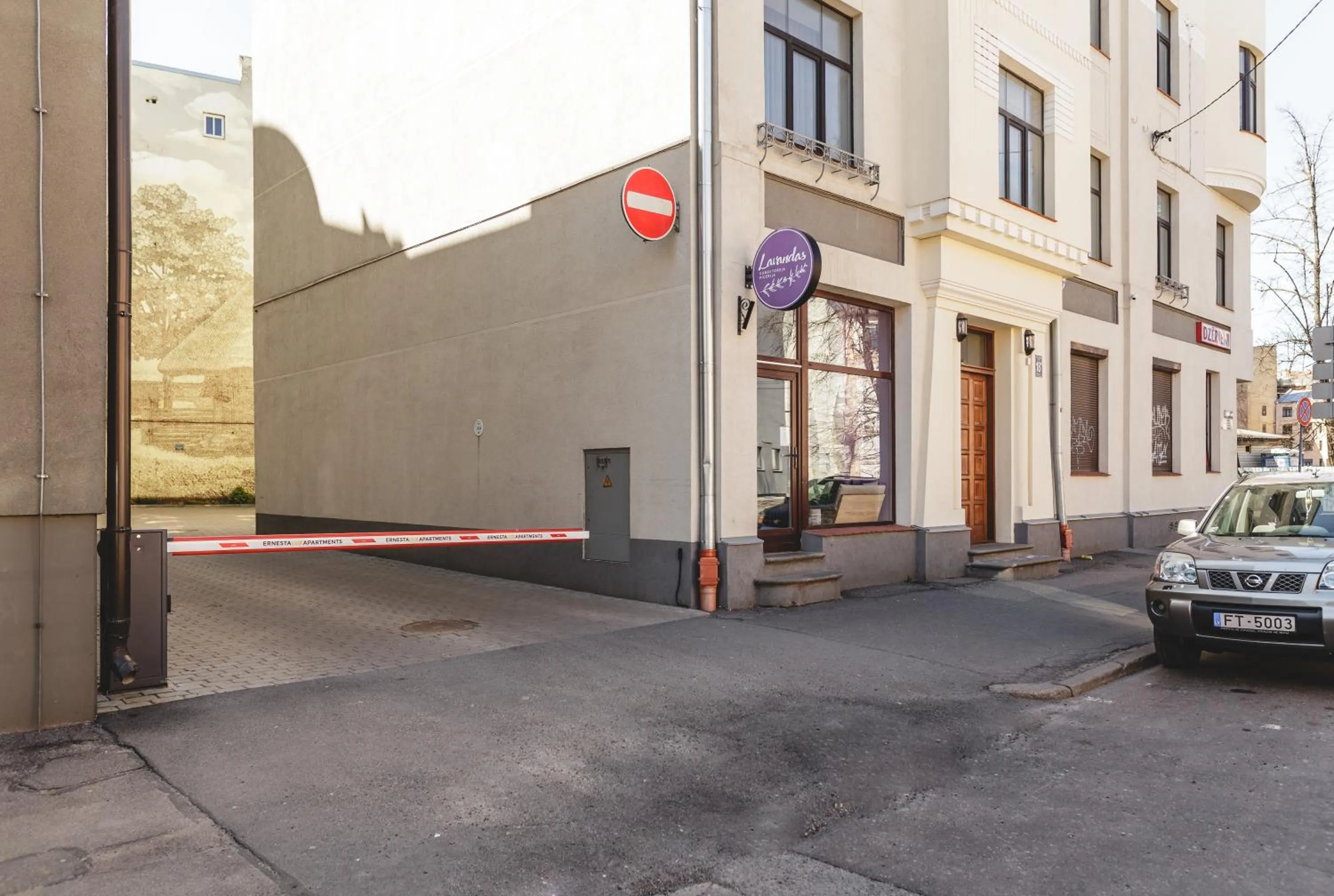 Facade/entrance in Riga Lux Apartments - Ernesta, Free parking