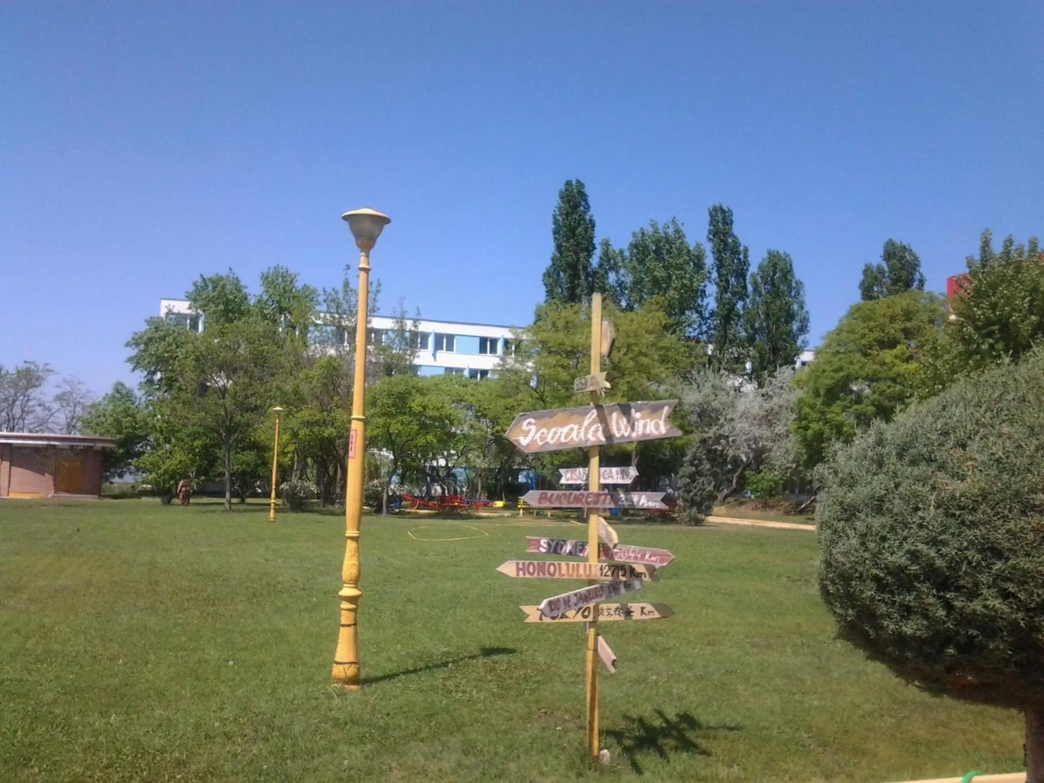 Facade/entrance in Hotel Piccadilly