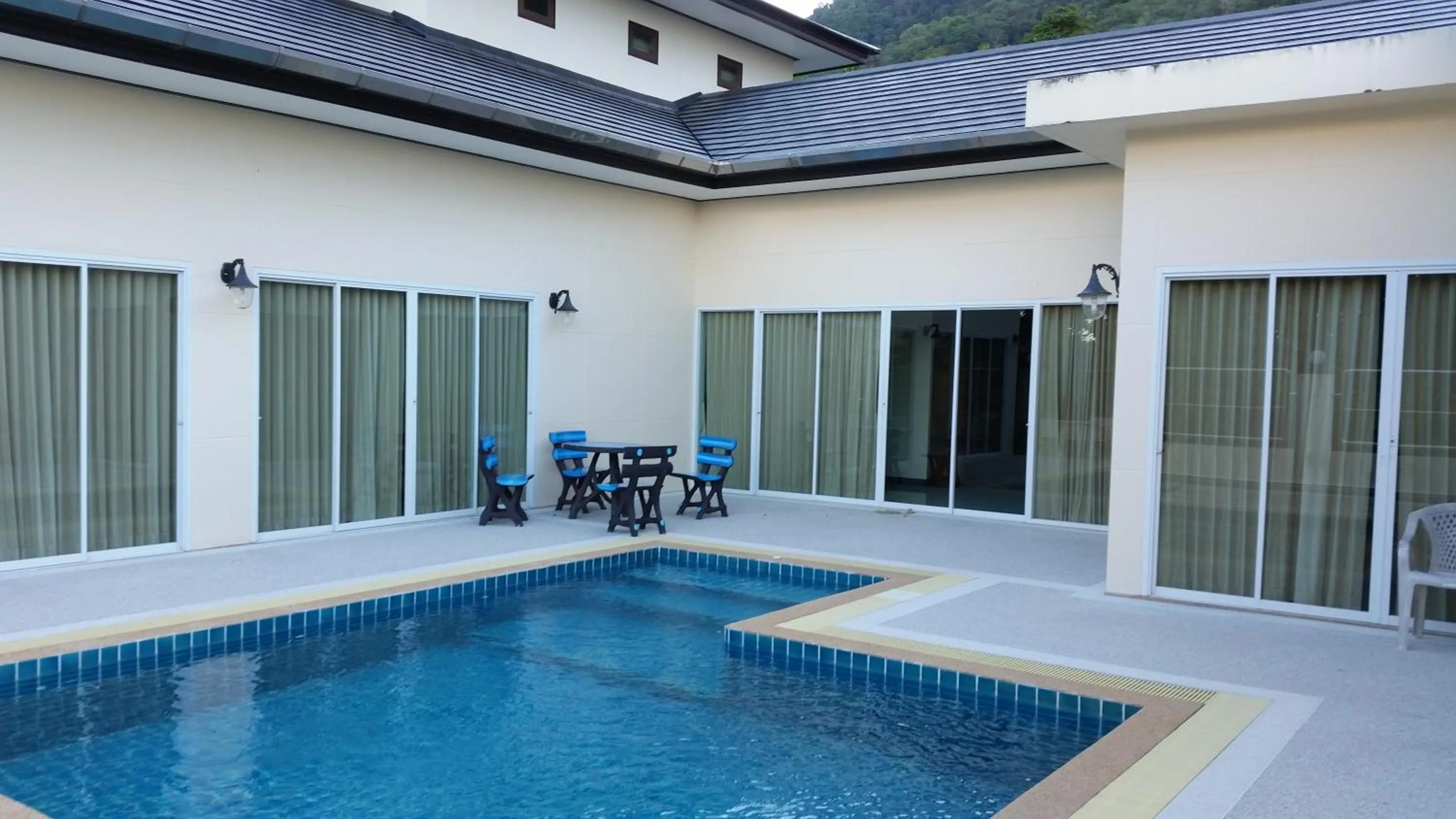 Swimming pool in ViewPoint Villa
