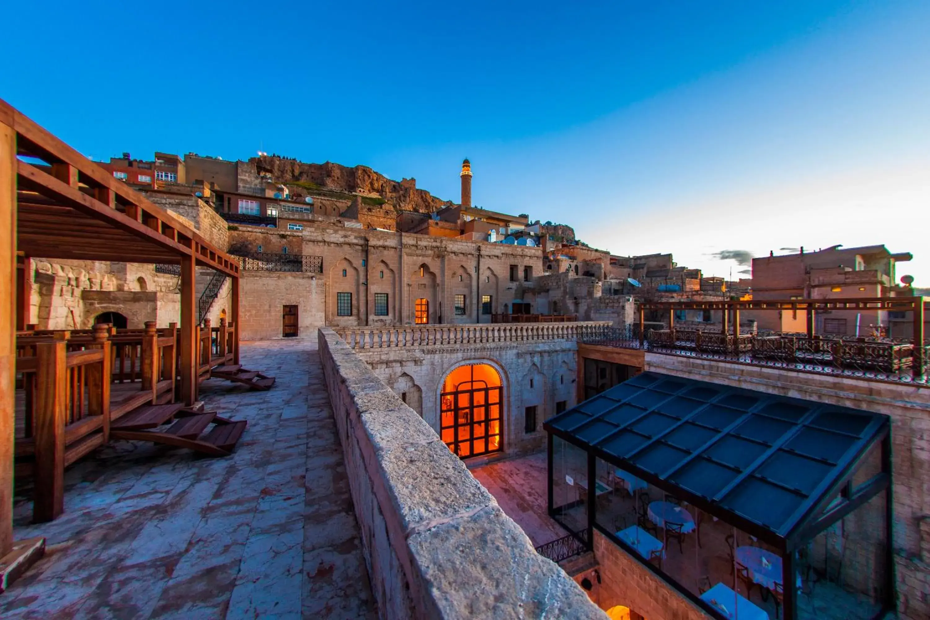 Facade/entrance in Mardius Tarihi Konak Facade/entrance in Mardius Tarihi Konak