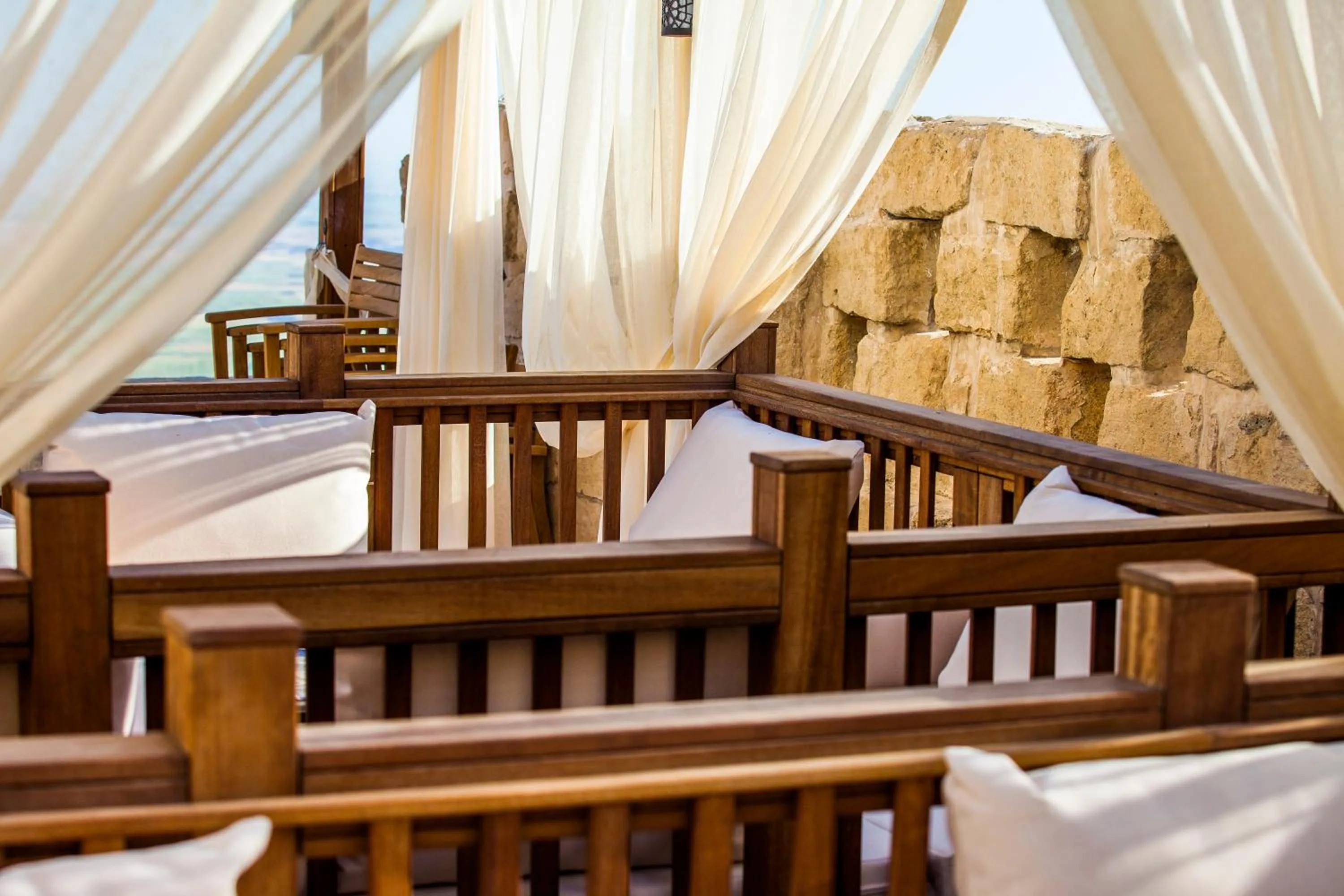 Balcony/Terrace, Bed in Mardius Tarihi Konak