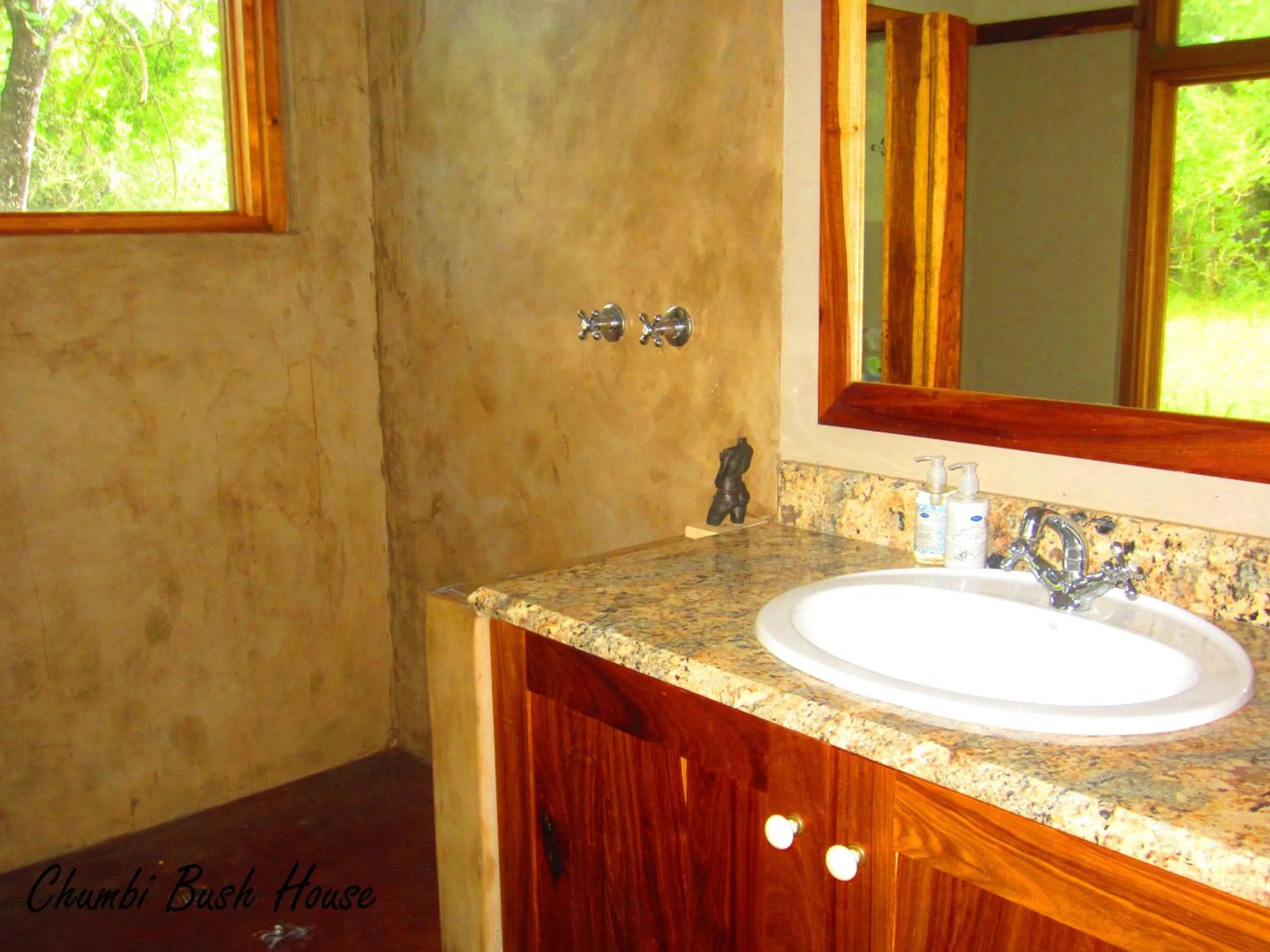 Bathroom in Chumbi Bush House