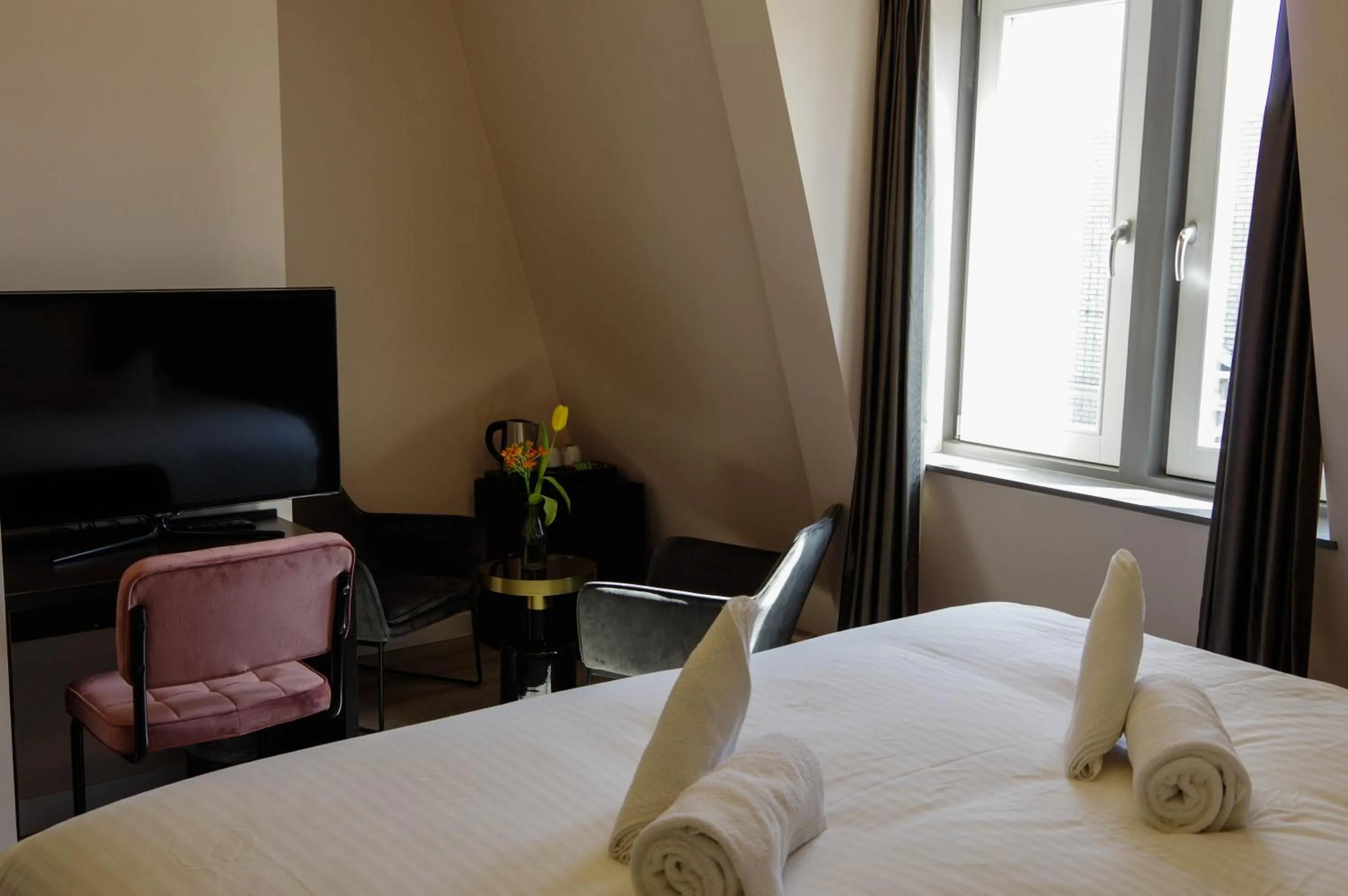 Bed in Hotel de Duif Lisse - Keukenhof