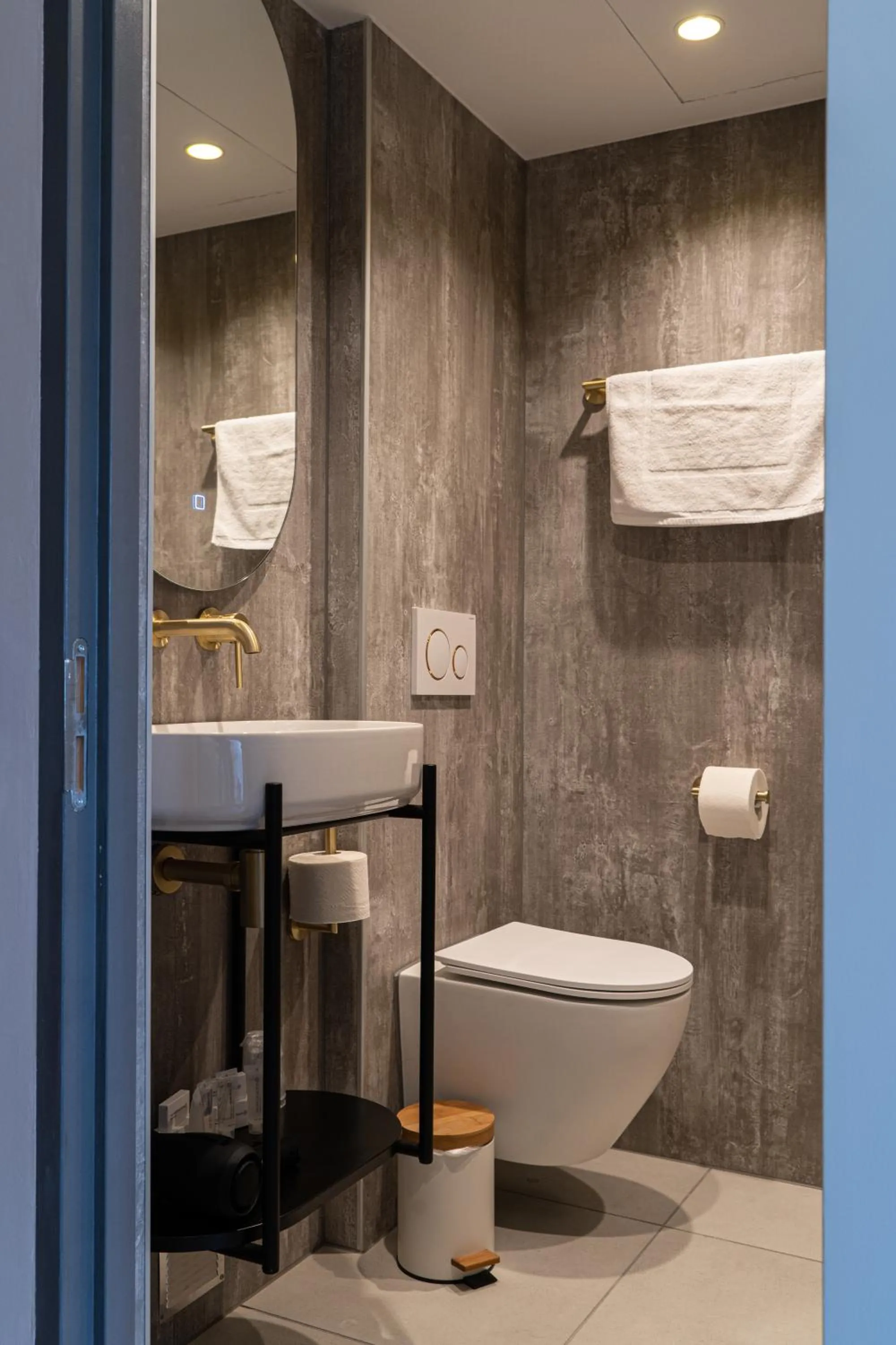 Bathroom in Hotel de Duif Lisse - Keukenhof