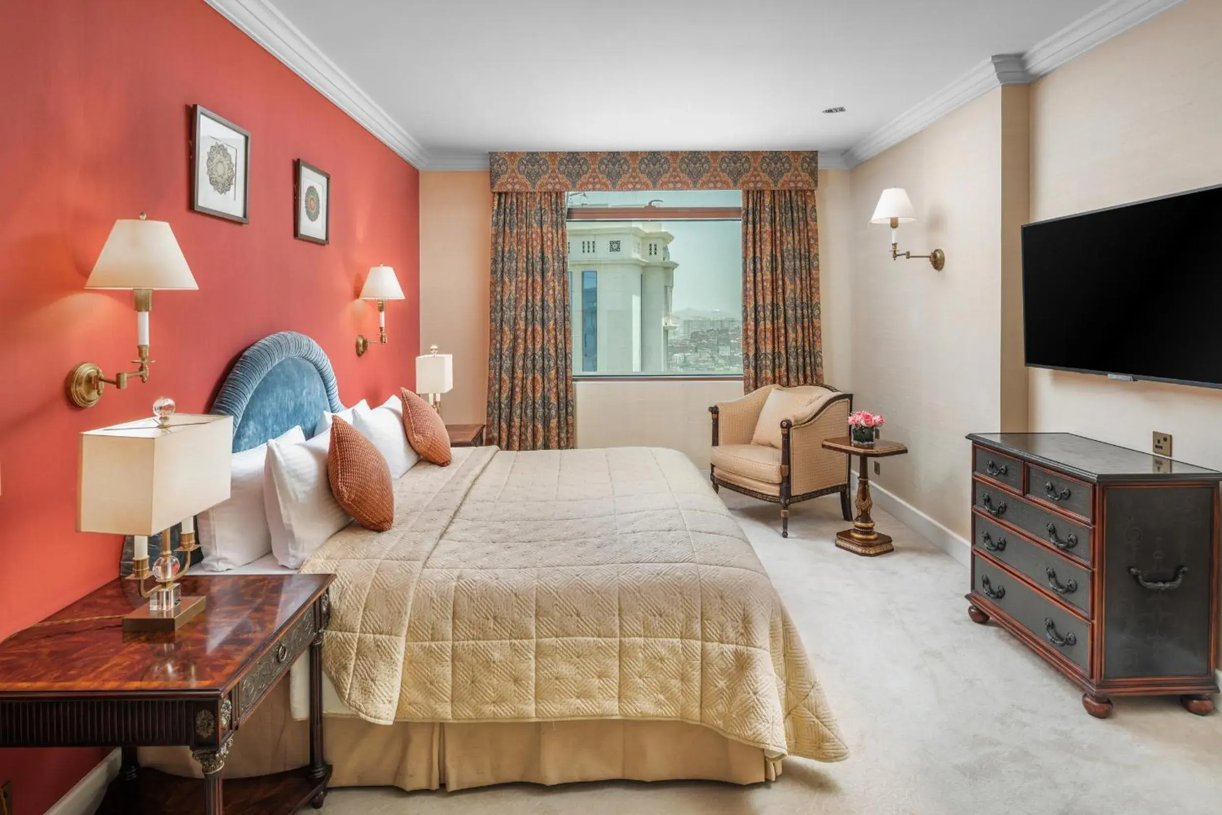 Communal lounge/ TV room, Bed in Anjum Makkah Hotel Communal lounge/ TV room, Bed in Anjum Makkah Hotel