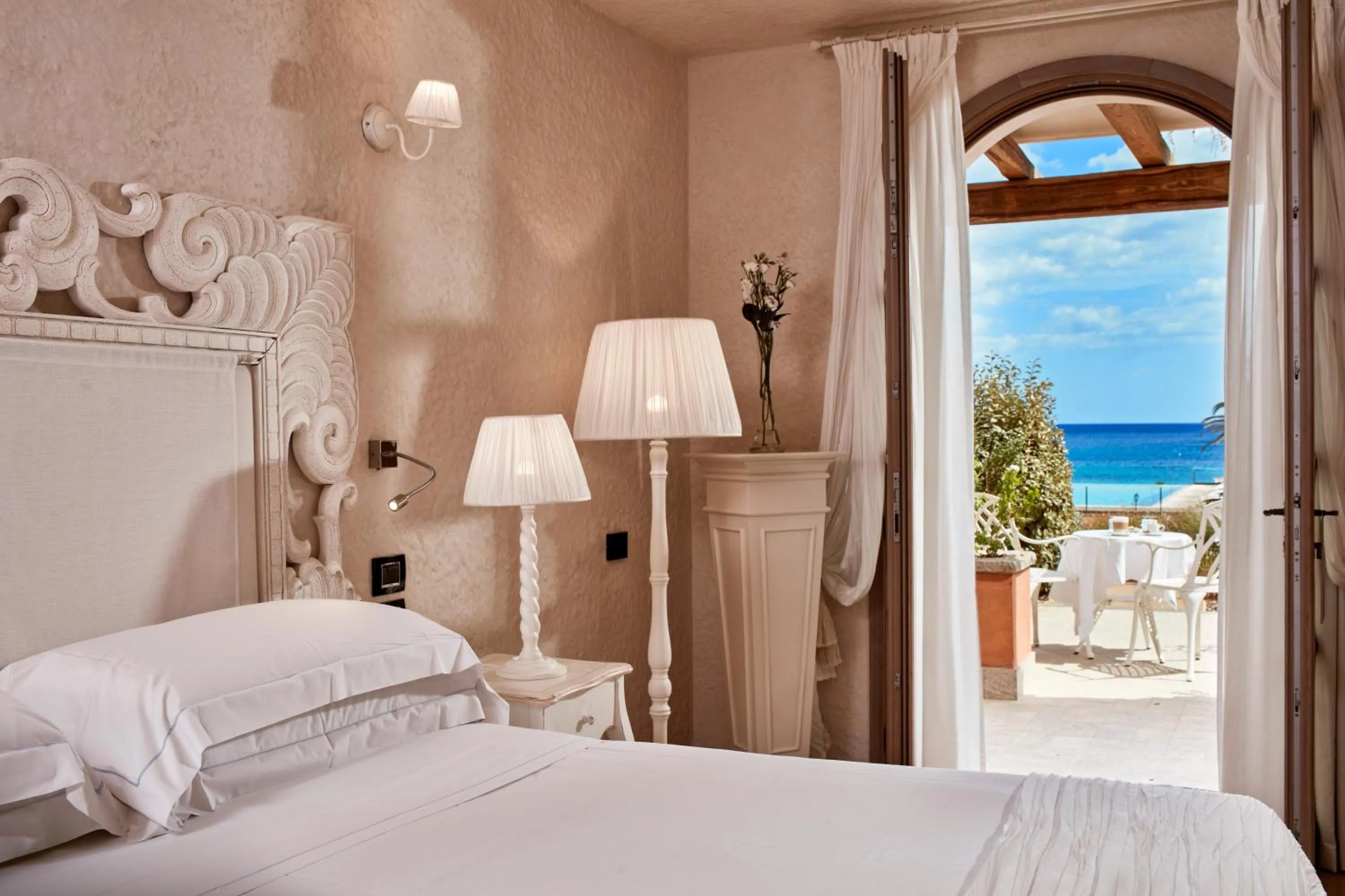 Bedroom, Bed in La Villa Del Re - Adults Only - Small Luxury Hotels of the World