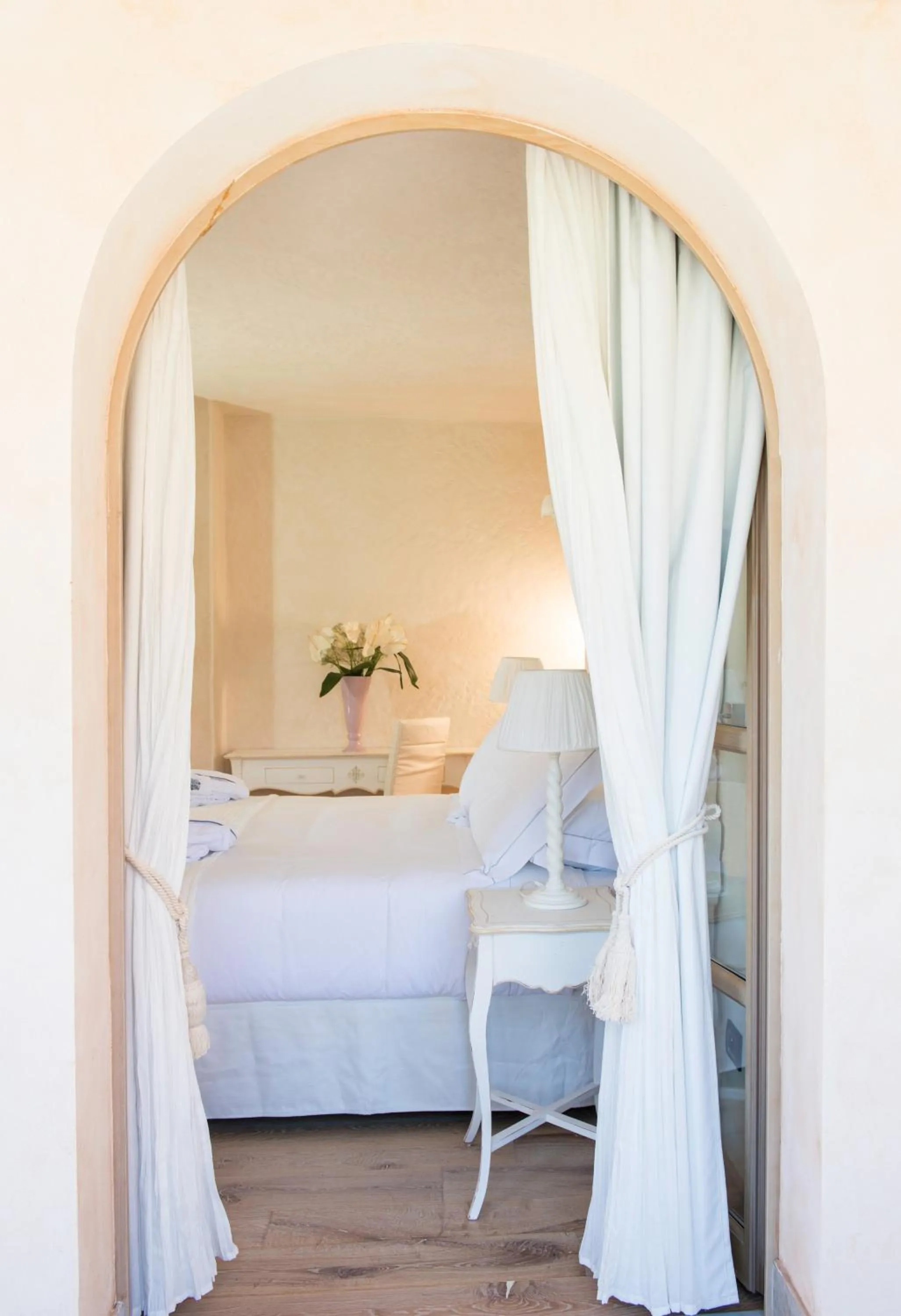 Balcony/Terrace, Bed in La Villa Del Re - Adults Only - Small Luxury Hotels of the World
