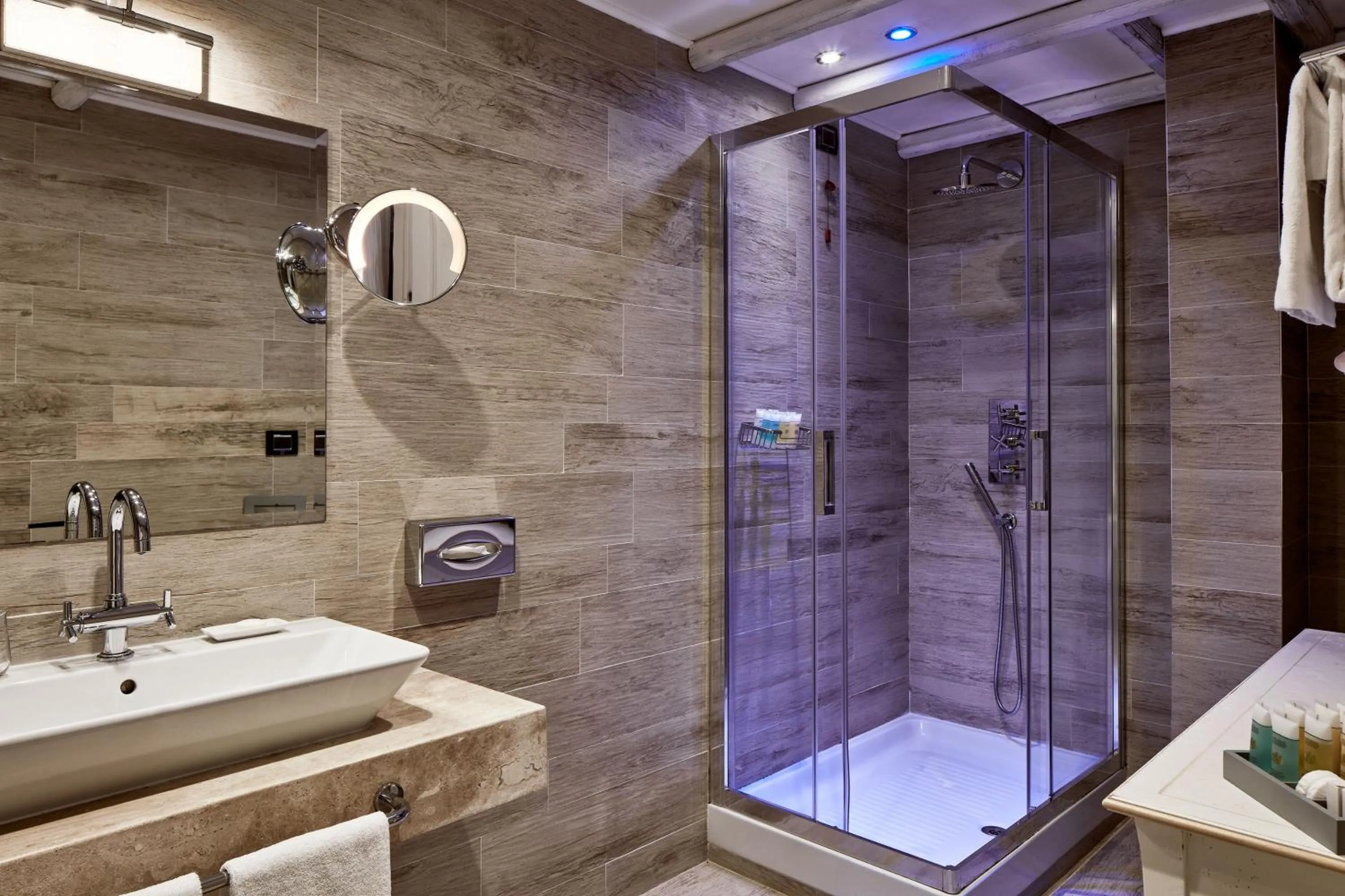 Shower in La Villa Del Re - Adults Only - Small Luxury Hotels of the World