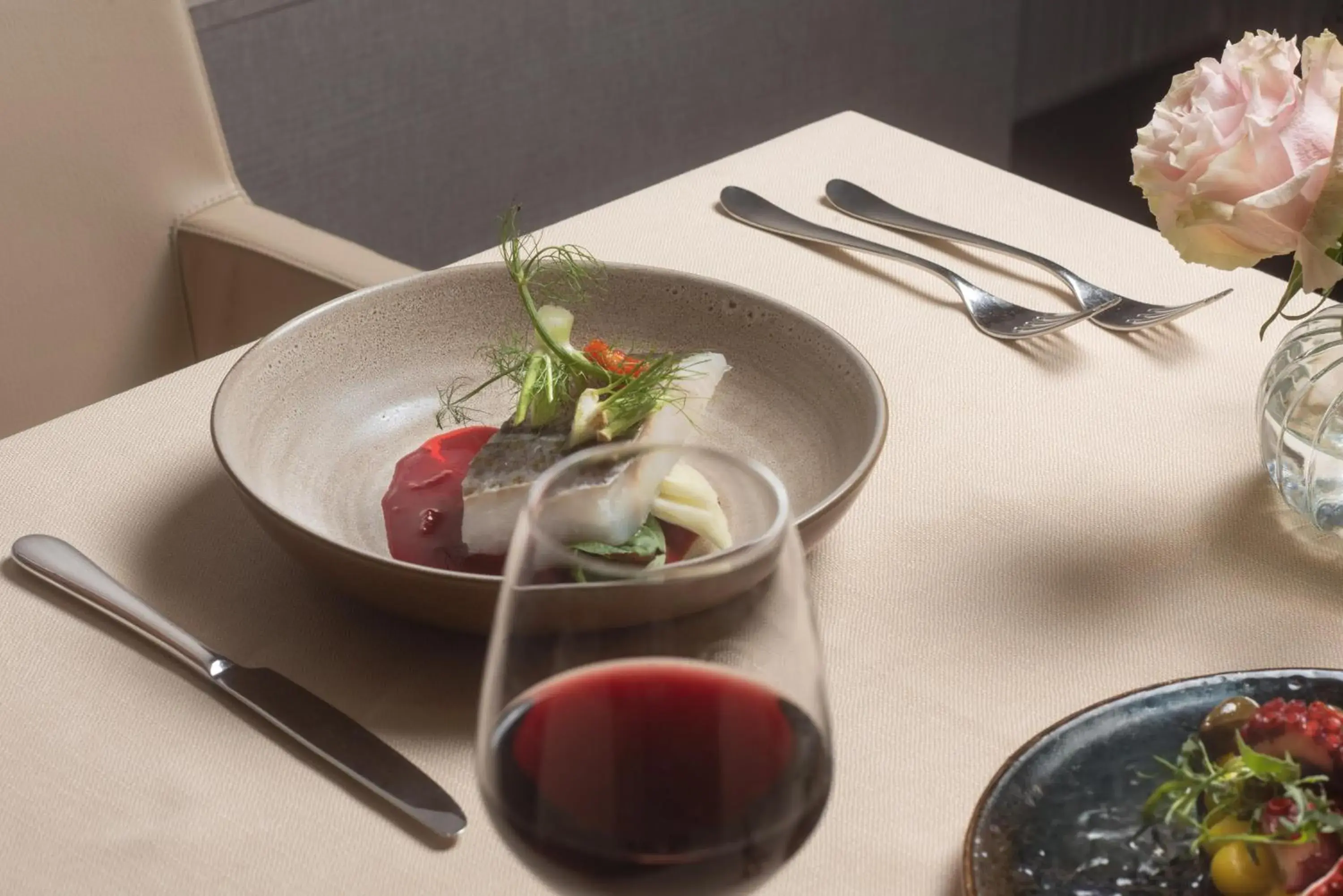 Restaurant/places to eat in NH Parma Restaurant/places to eat in NH Parma