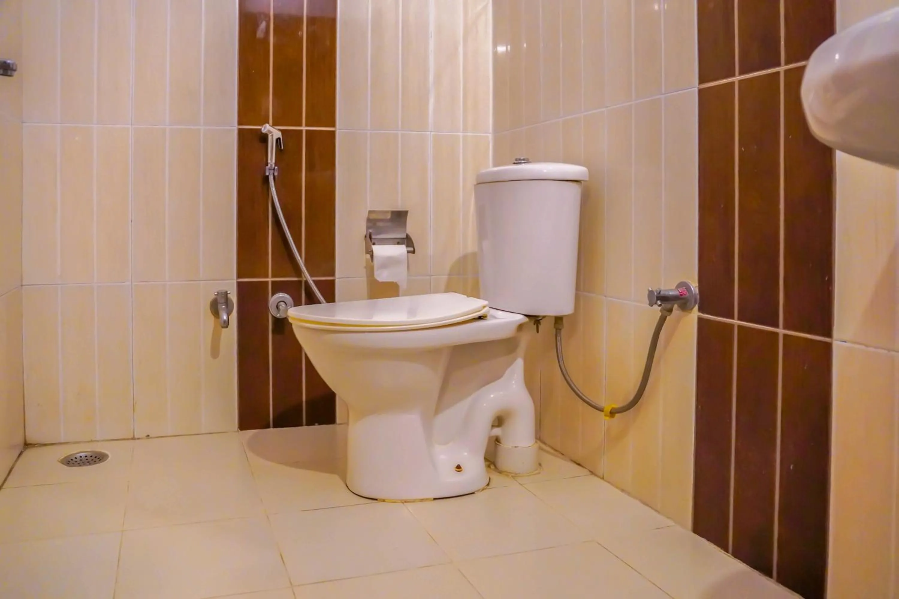 Toilet in Ride At Hill-Nihal Hotel & Cottage