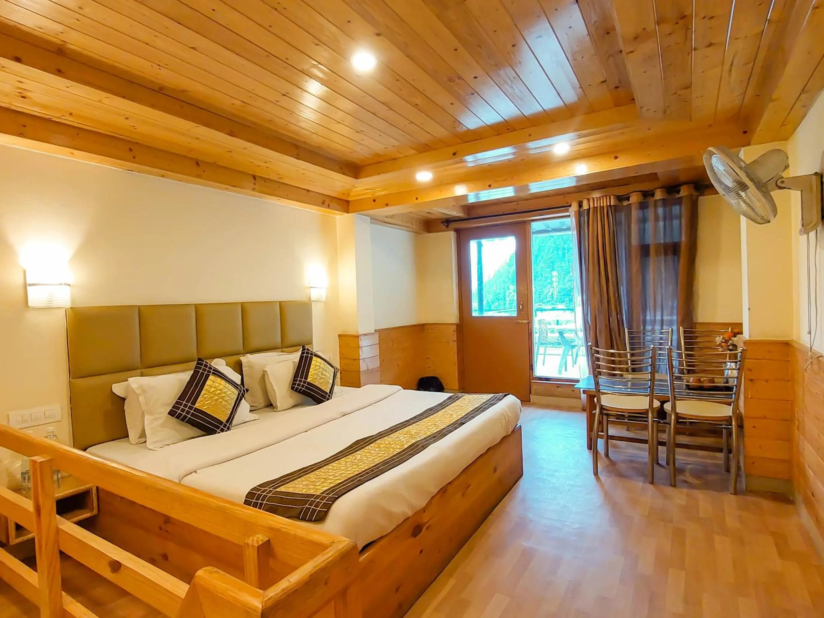 Bedroom in Ride At Hill-Nihal Hotel & Cottage