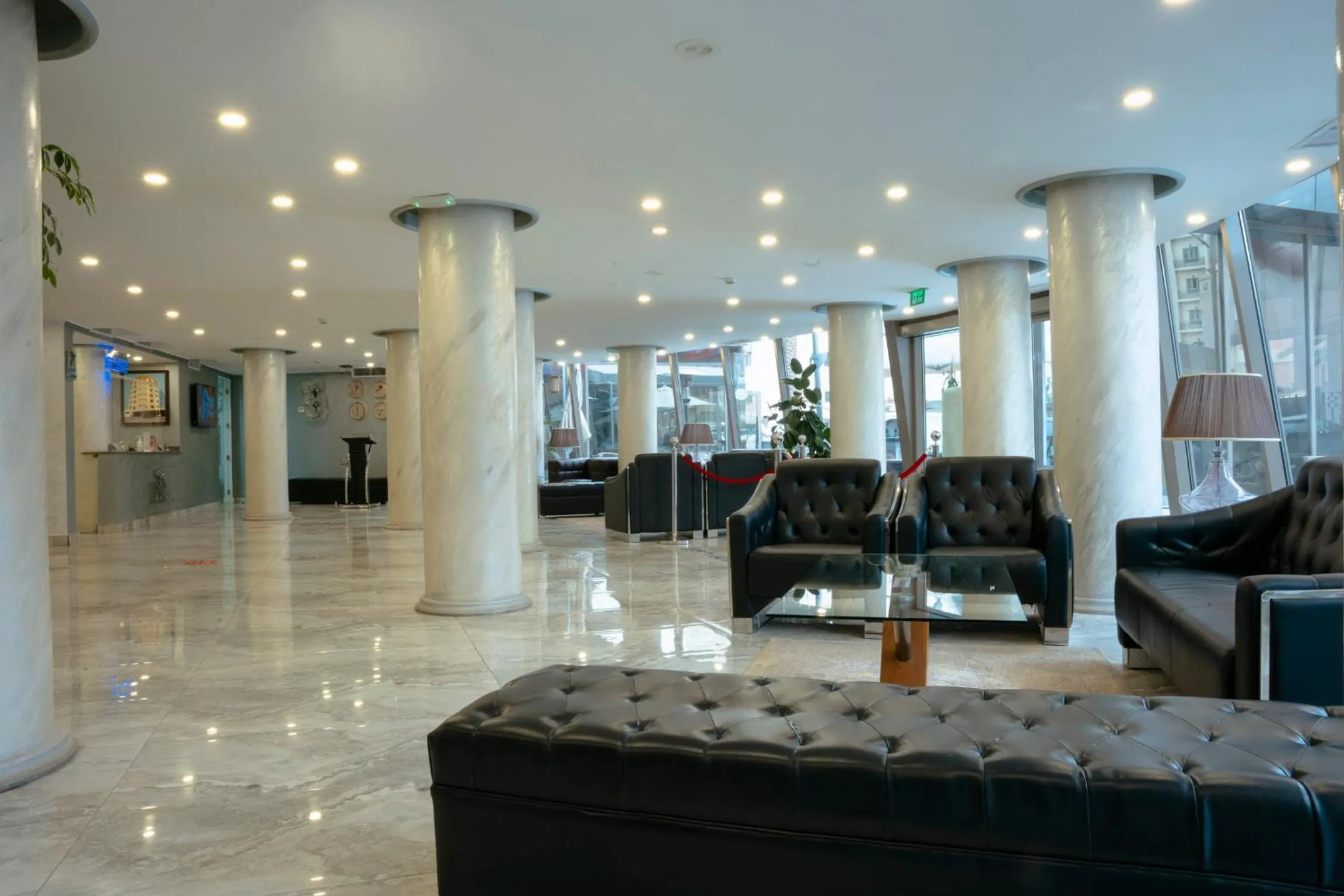 Lobby or reception in Salmiya Grand Hotel