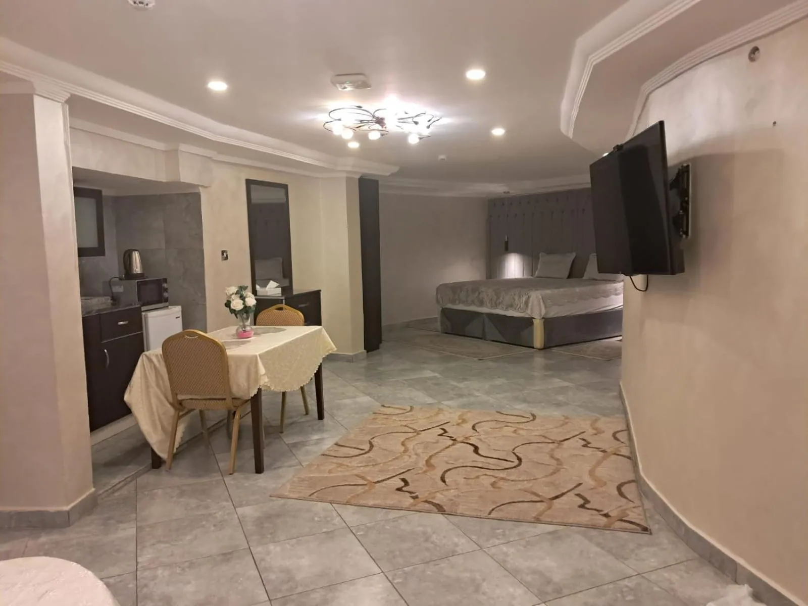Salmiya Grand Hotel