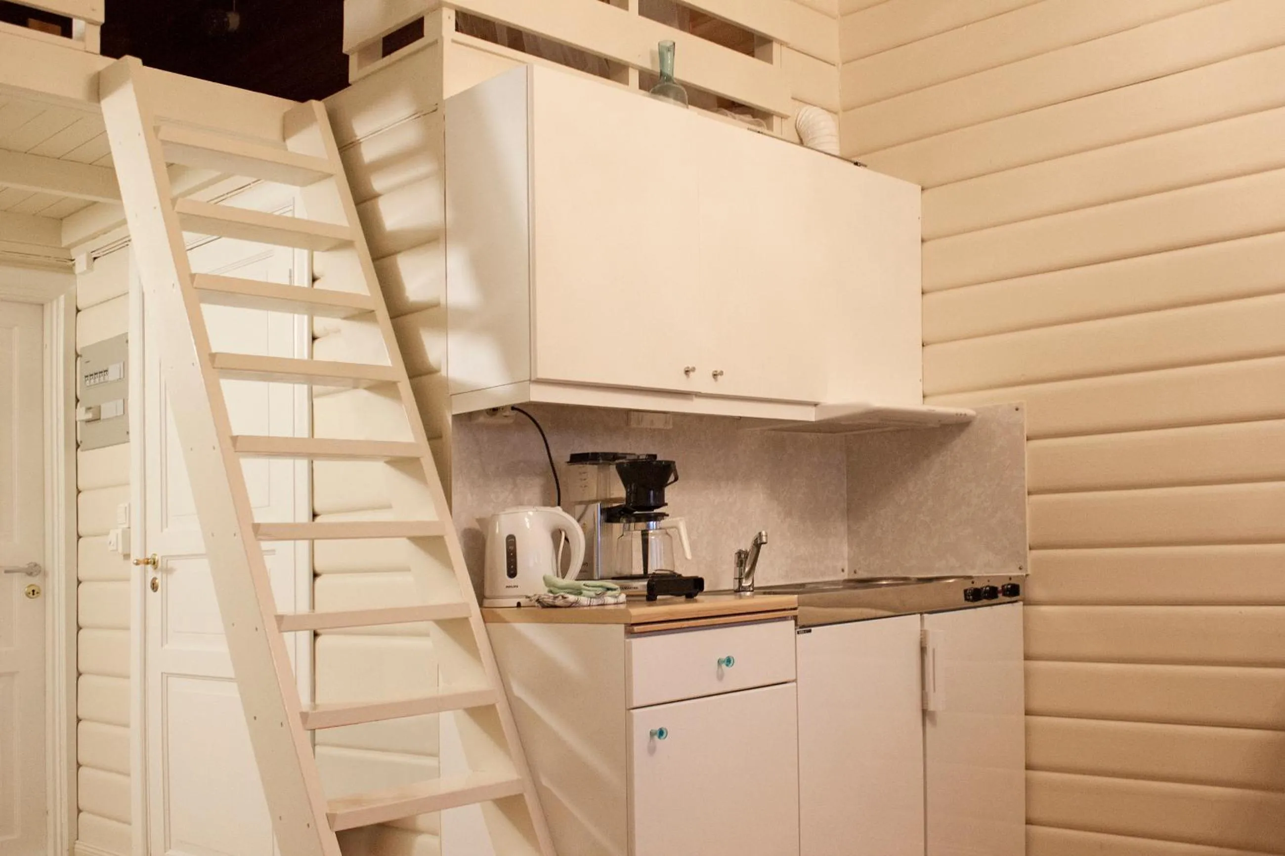 Kitchen or kitchenette in Topcamp Havblikk - Helgeland