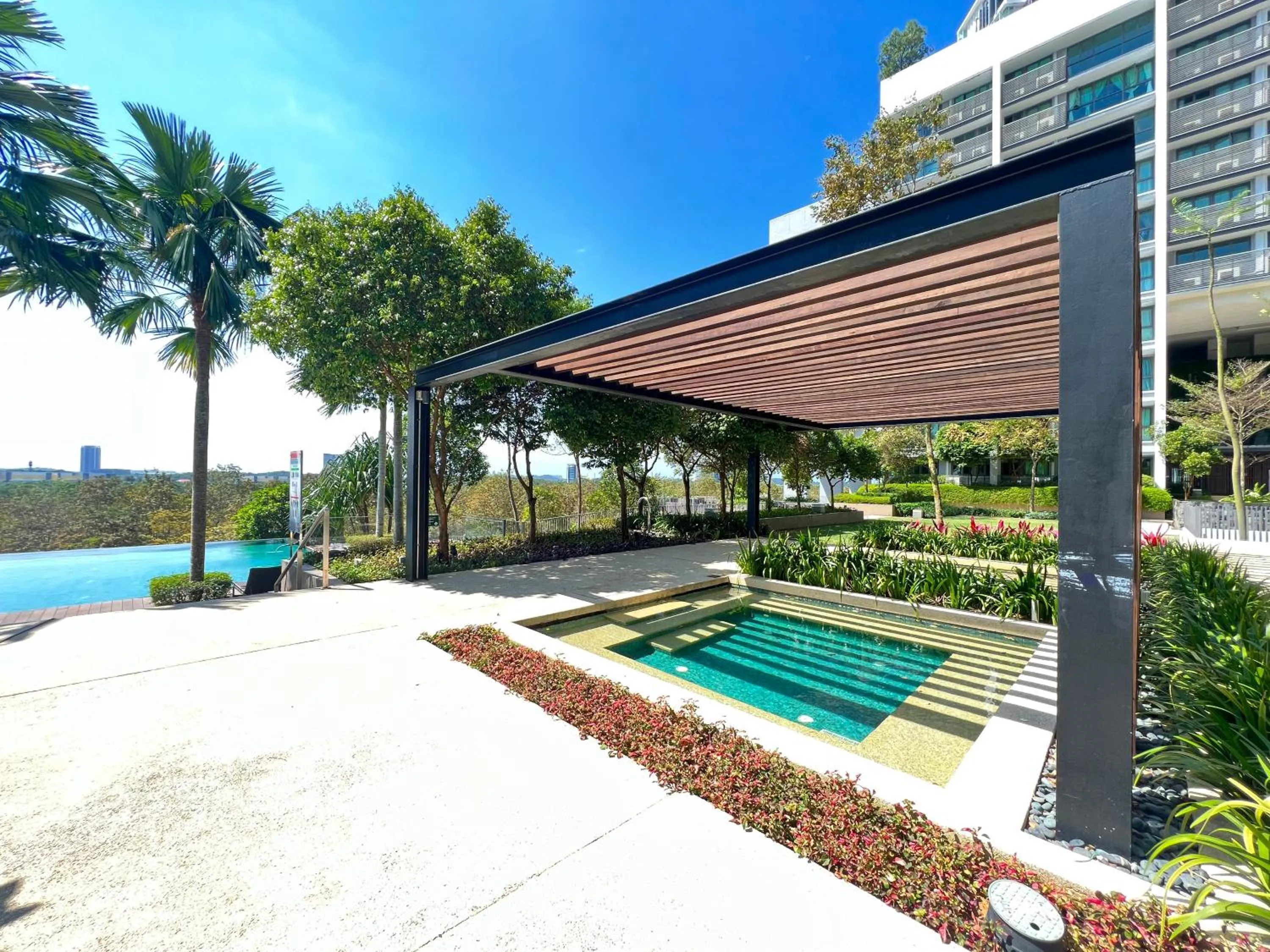 Swimming pool in Iskandar Residence @ UHA