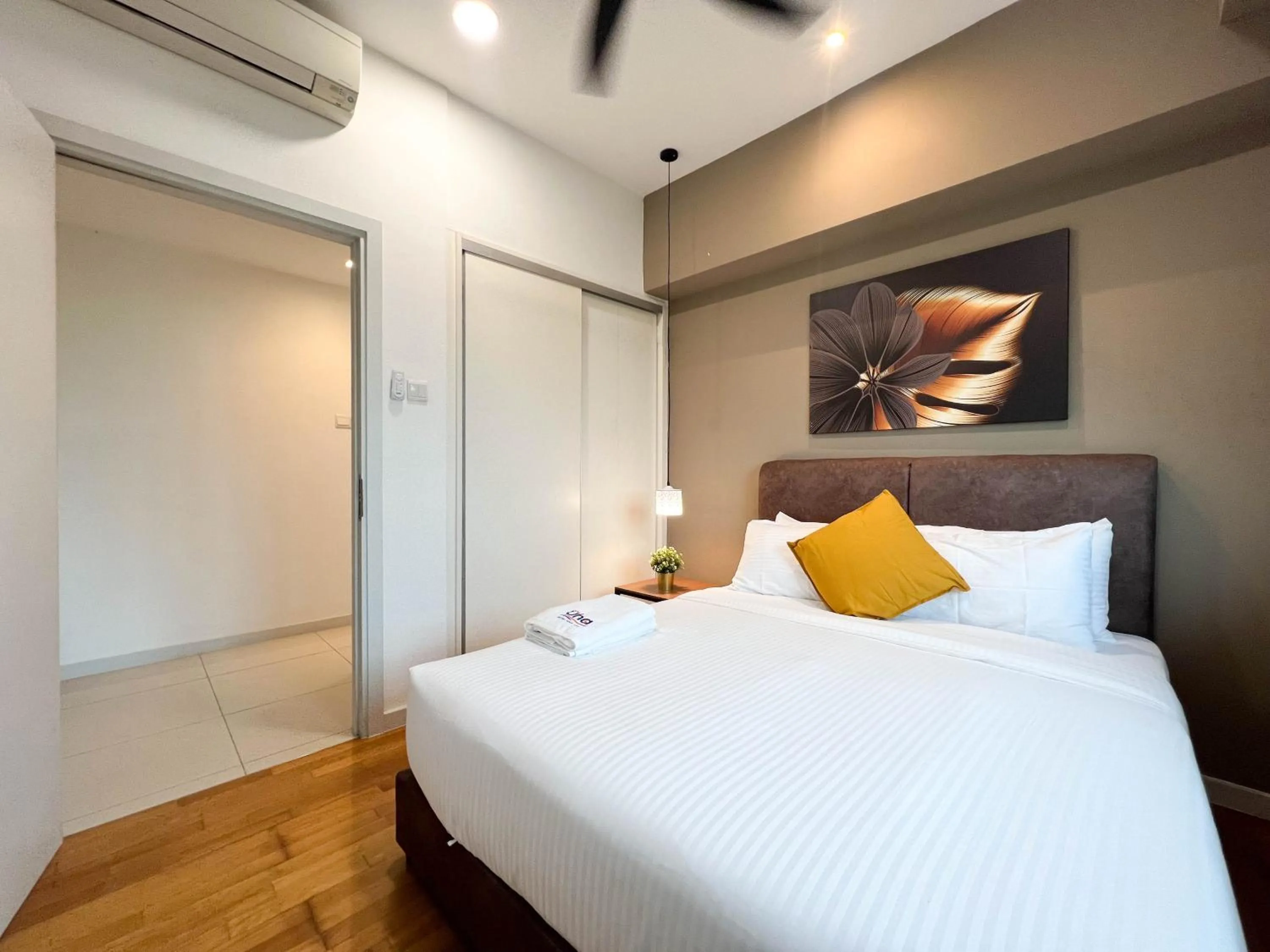 Photo of the whole room in Iskandar Residence @ UHA