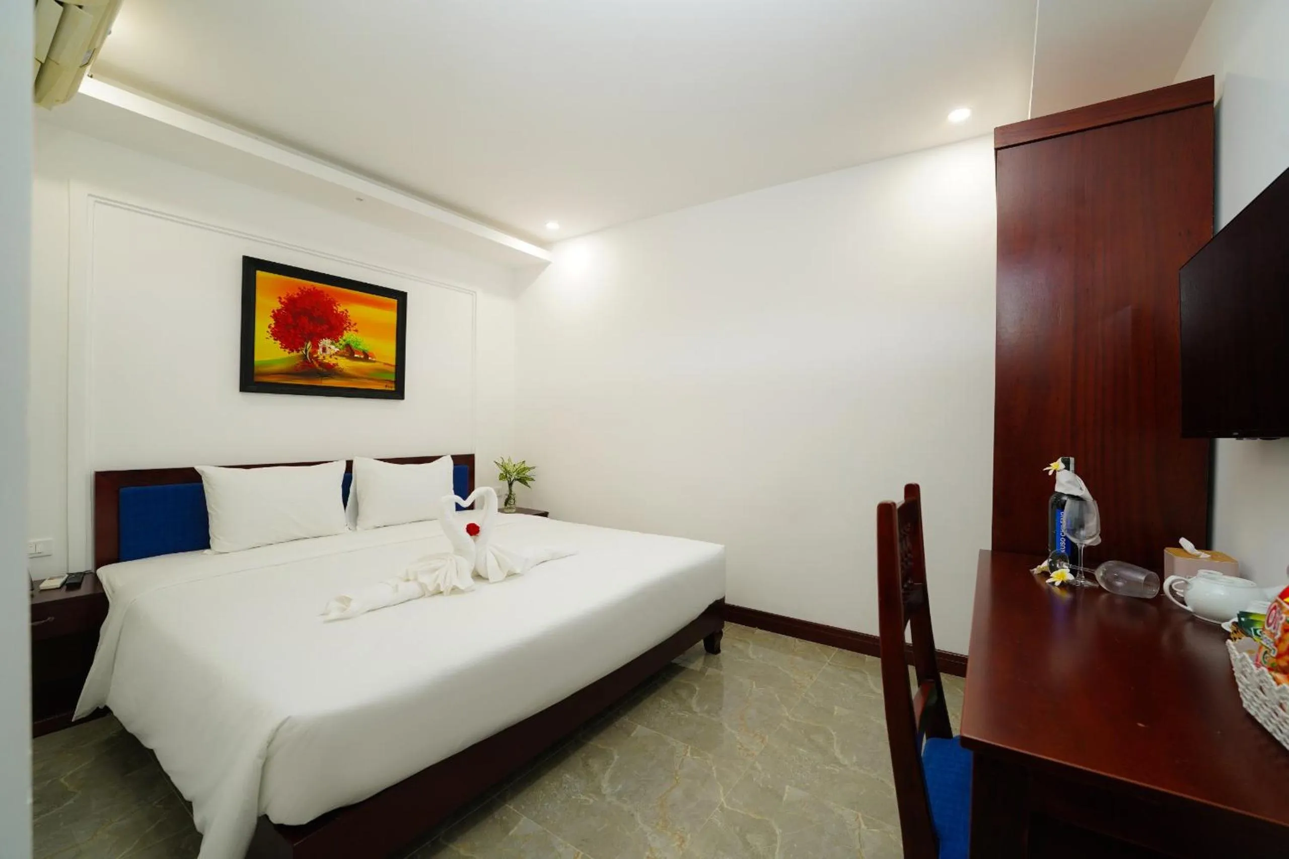 Bedroom, Bed in Southern River Hotel